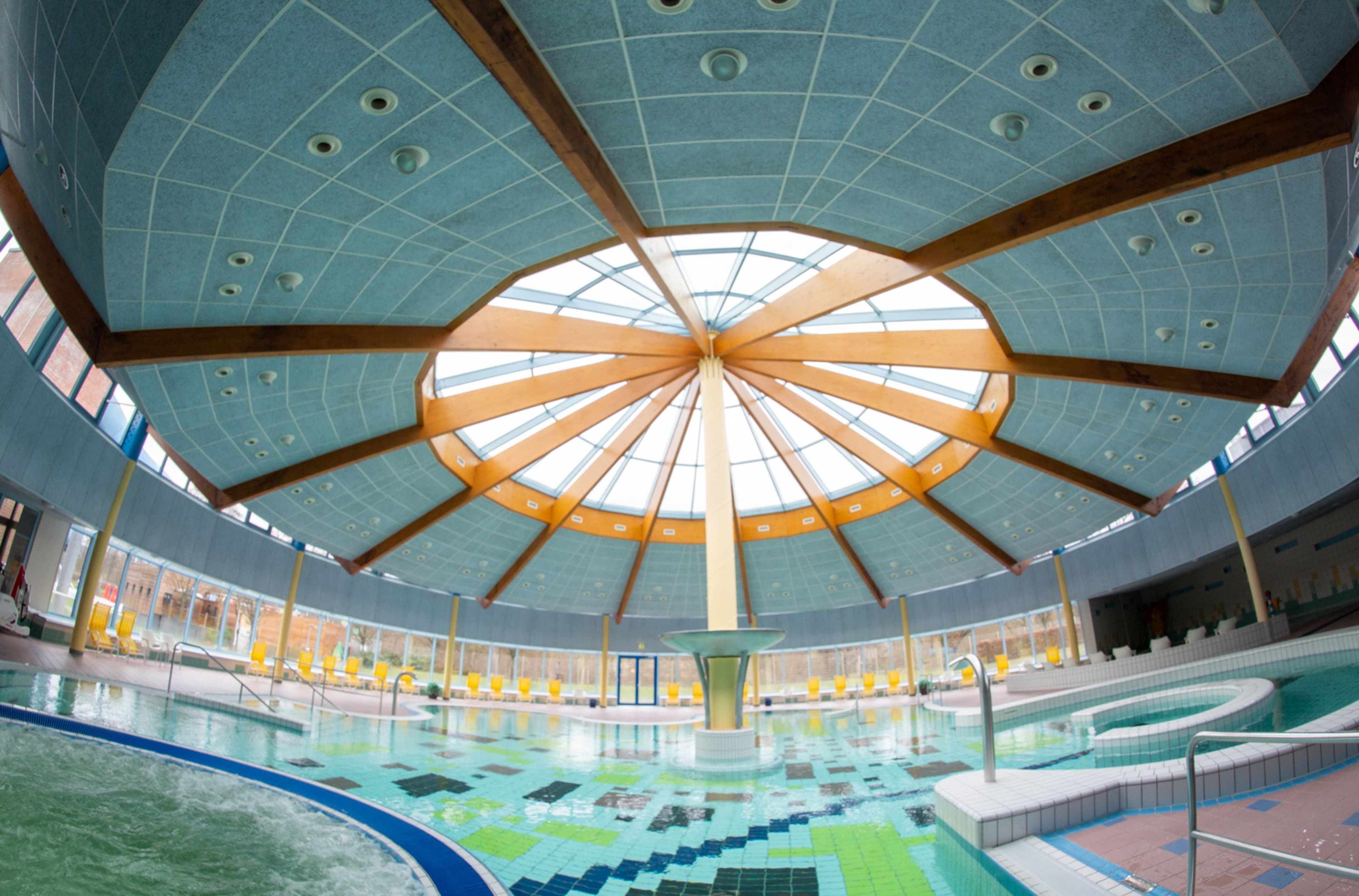 AquaMar Marburg: Neue Öffnungszeiten im Sommer | Symbolbild