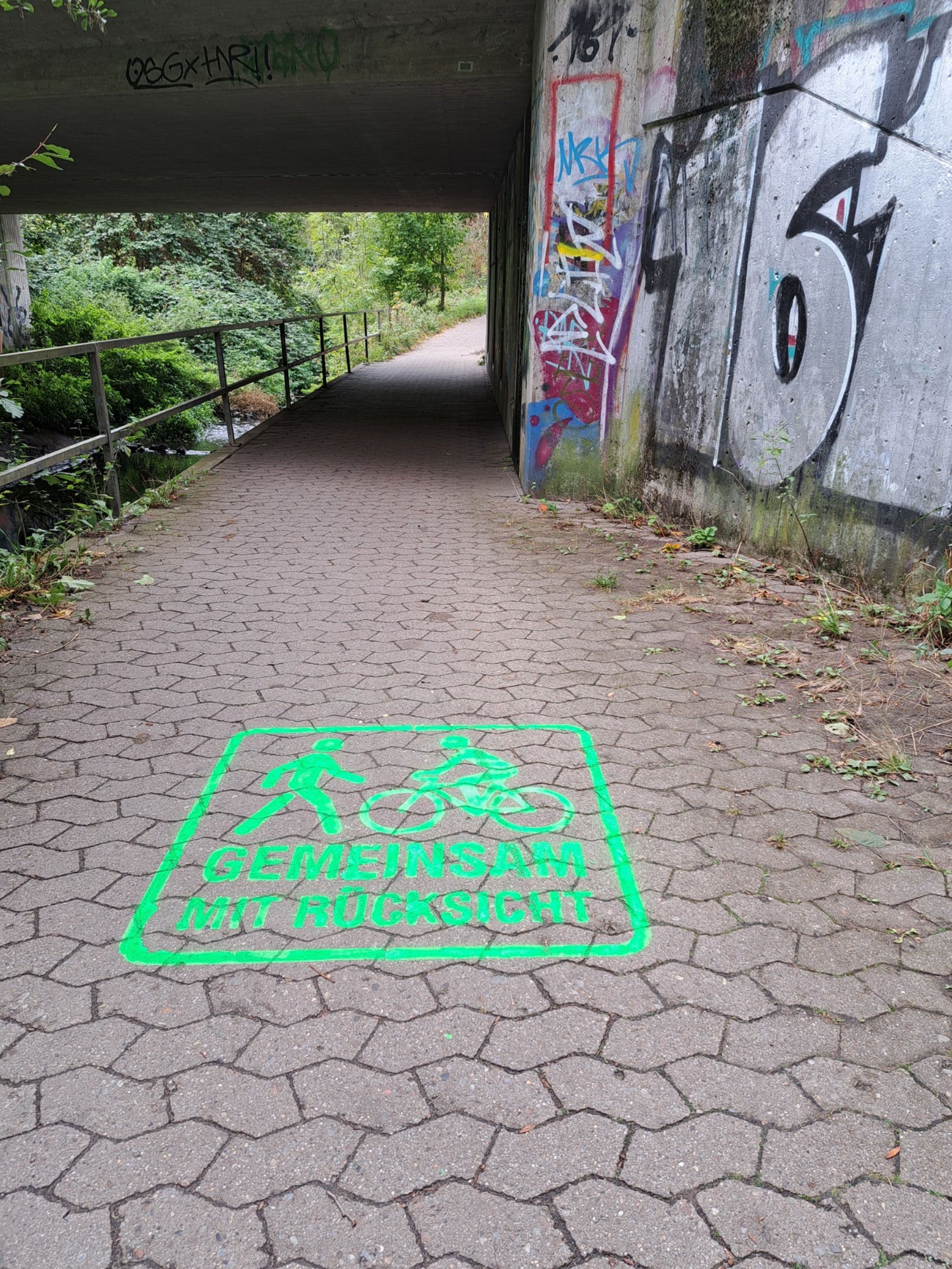 Wunstorf setzt auf neue Piktogramme für mehr Rücksicht | Symbolbild