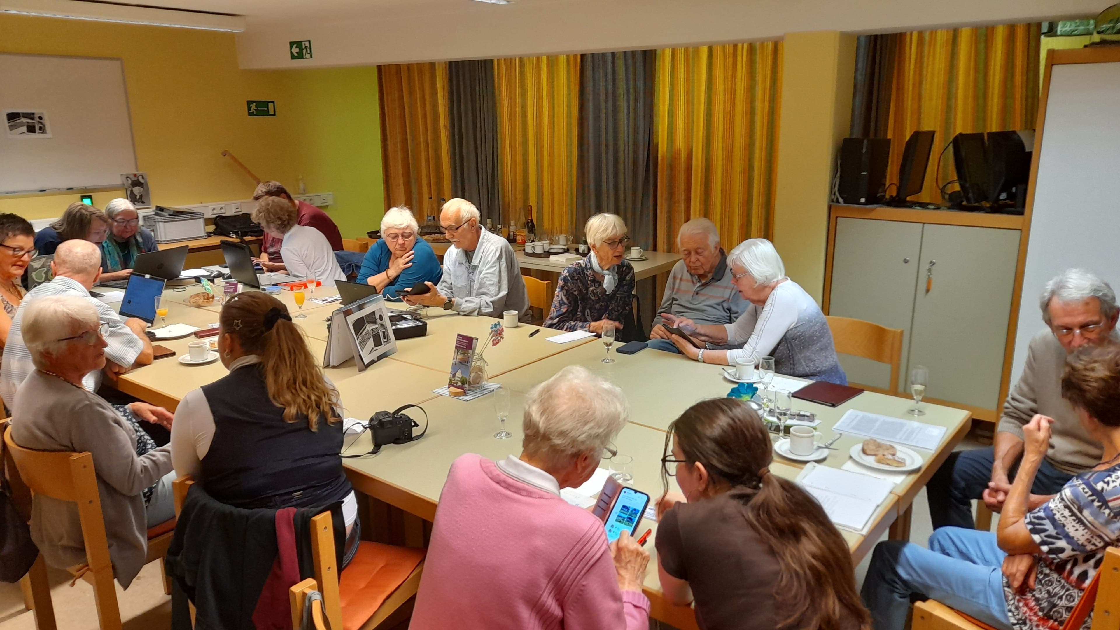 25 Jahre PC-Club in Lahr – jetzt als Digitalhilfe3 | Symbolbild