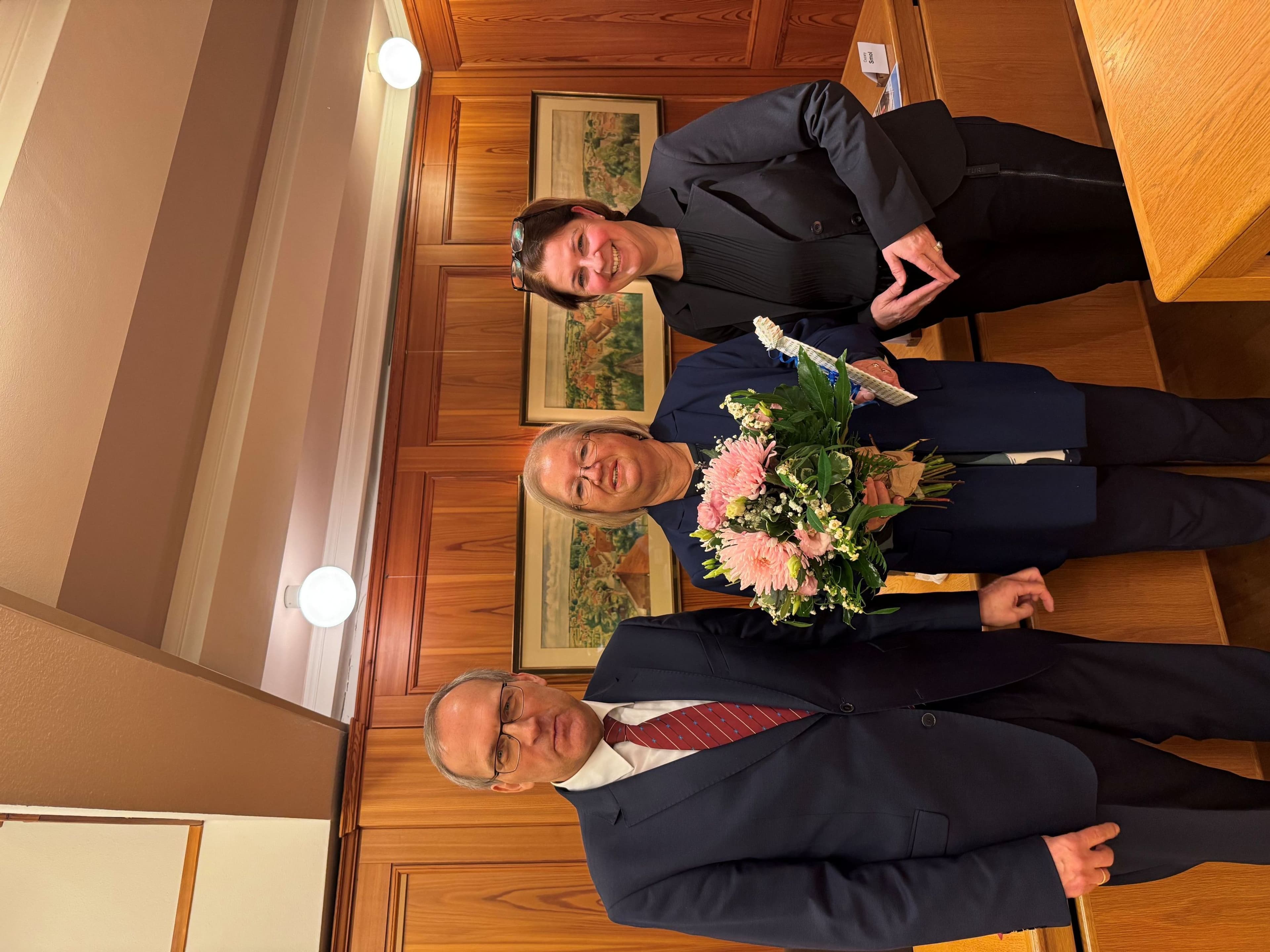 Verabschiedung von Maren Pritchard als Gleichstellungsbeauftragte der Stadt Bergen im Rathaus. Verabschiedung von Maren Pritchard als Gleichstellungsbeauftragte der Stadt Bergen im Rathaus.