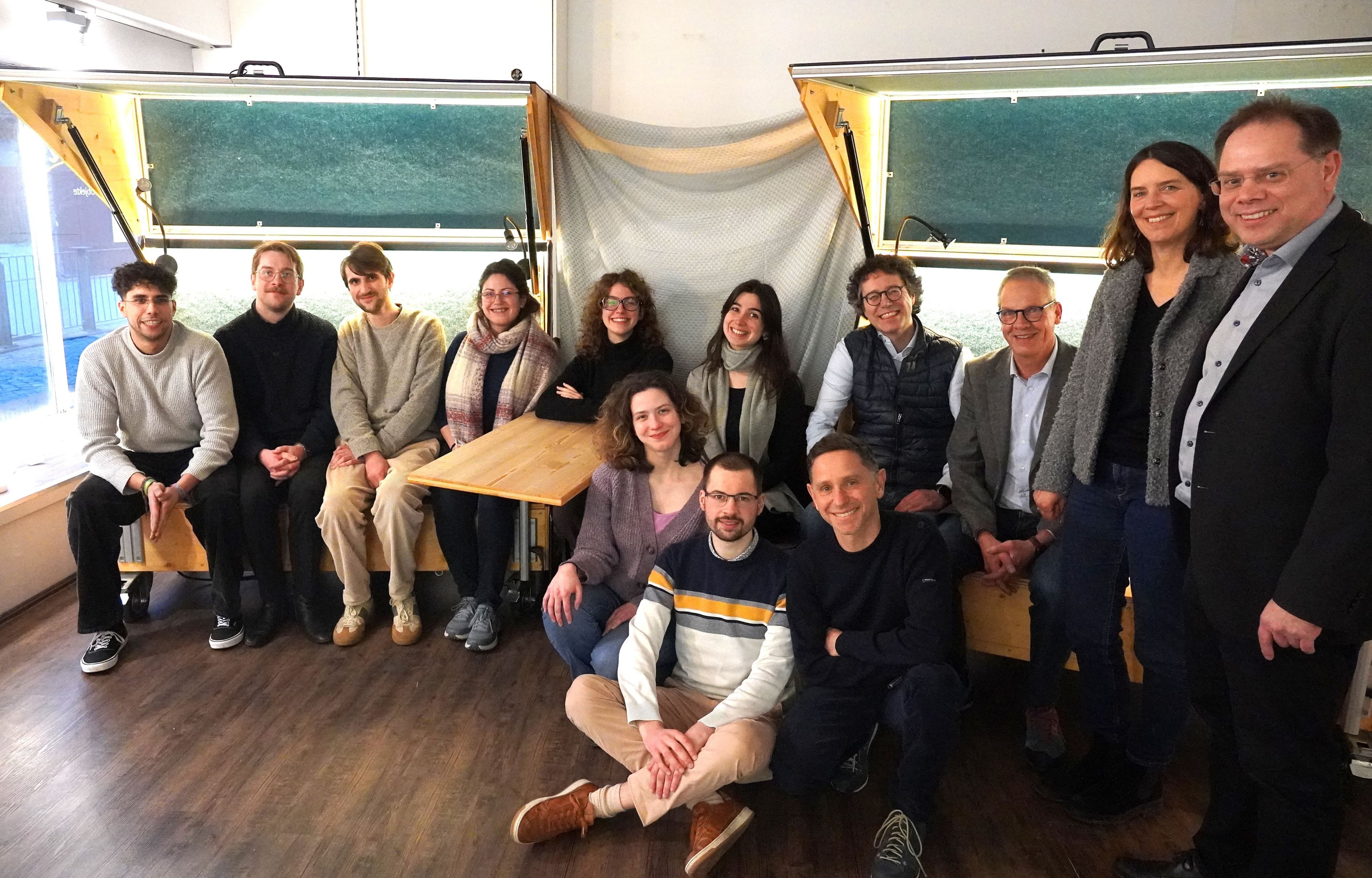 Studierende entwickeln Ideen für Leerstände in Lahr, gemeinsam mit Betreuenden und Wirtschaftsförderer Robin Derdau. Studierende entwickeln Ideen für Leerstände in Lahr, gemeinsam mit Betreuenden und Wirtschaftsförderer Robin Derdau.