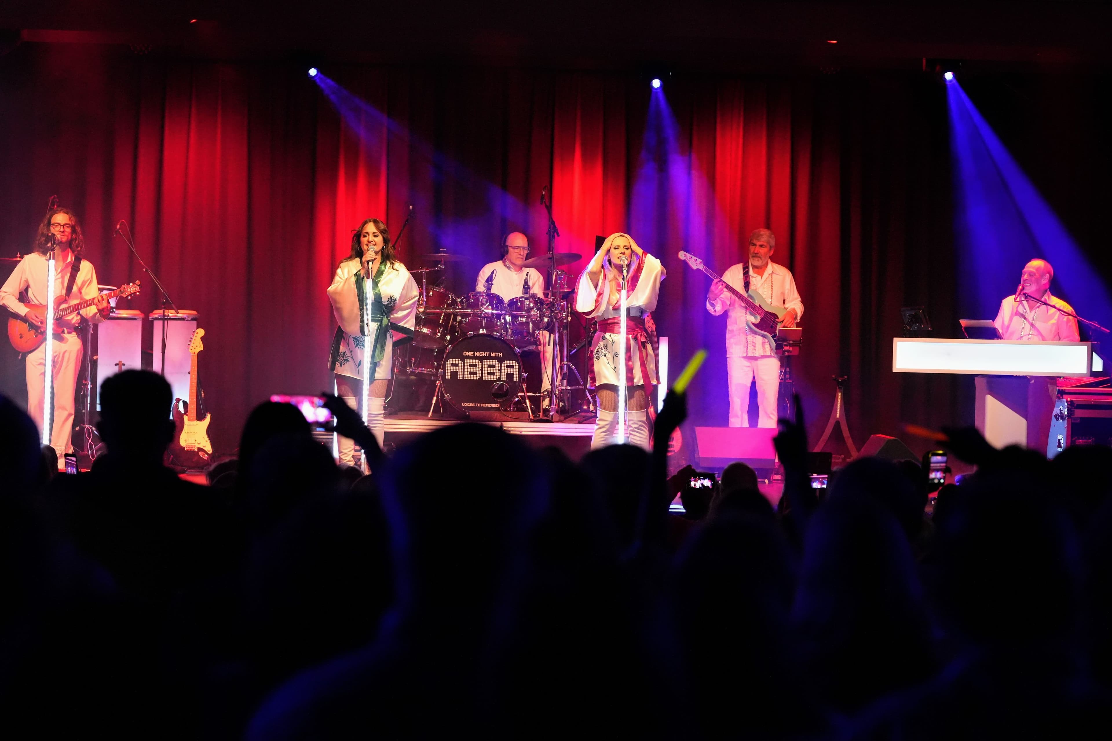 ABBA-Party in Billerbeck: Tanz in den Februar | Symbolbild