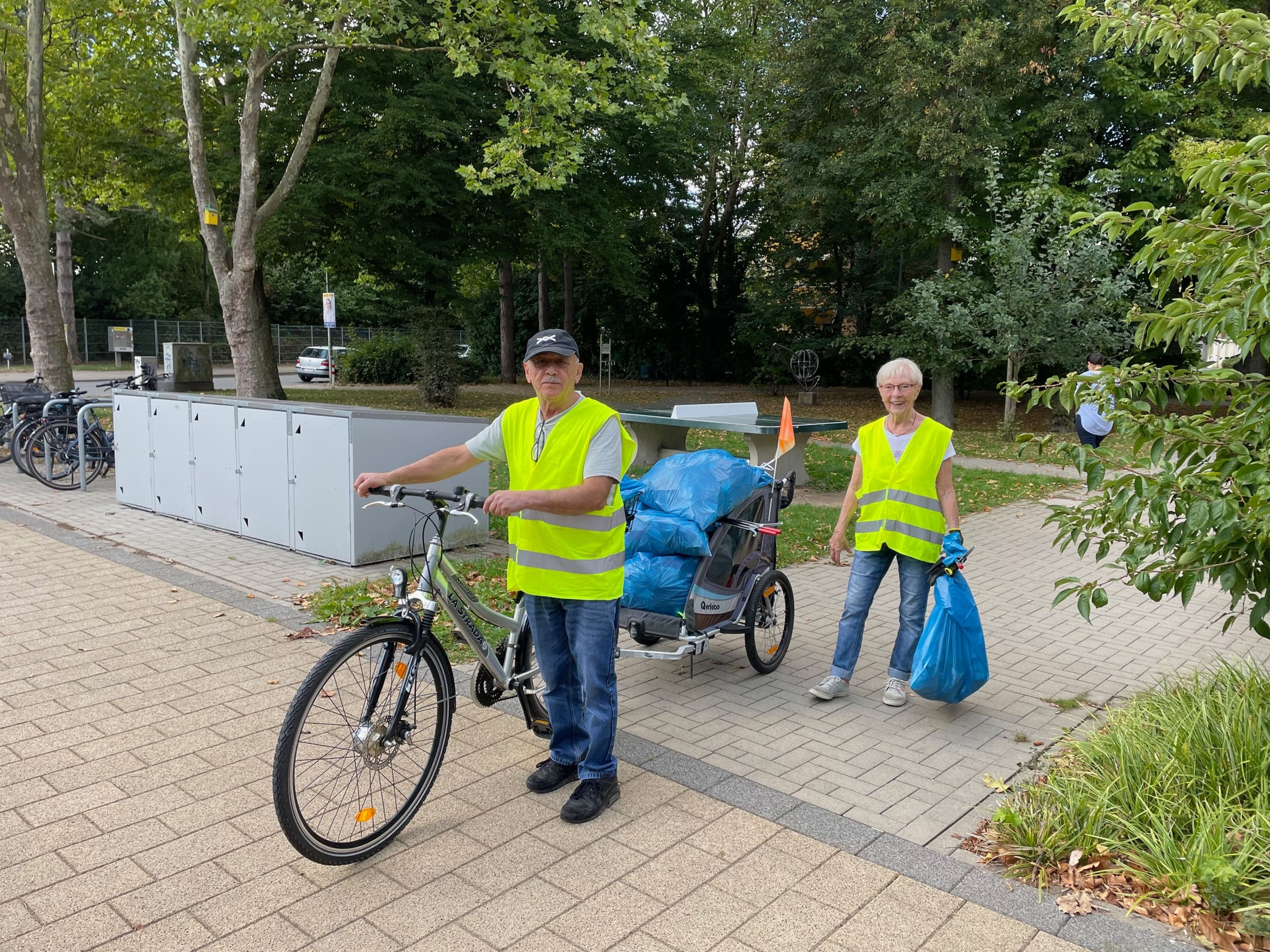 Bärenkämpen räumt auf! | Symbolbild