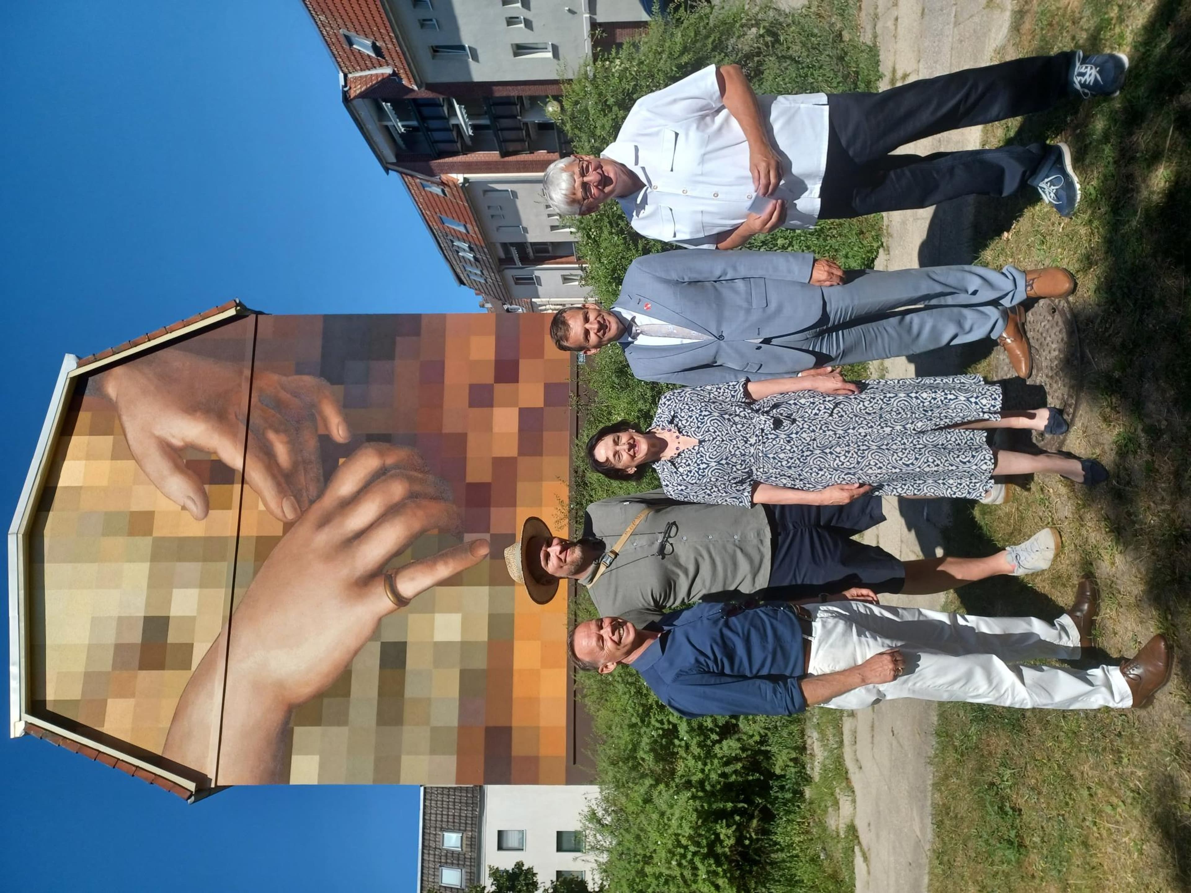 Kunst in Schwerin: Hände erzählen Geschichten | Symbolbild