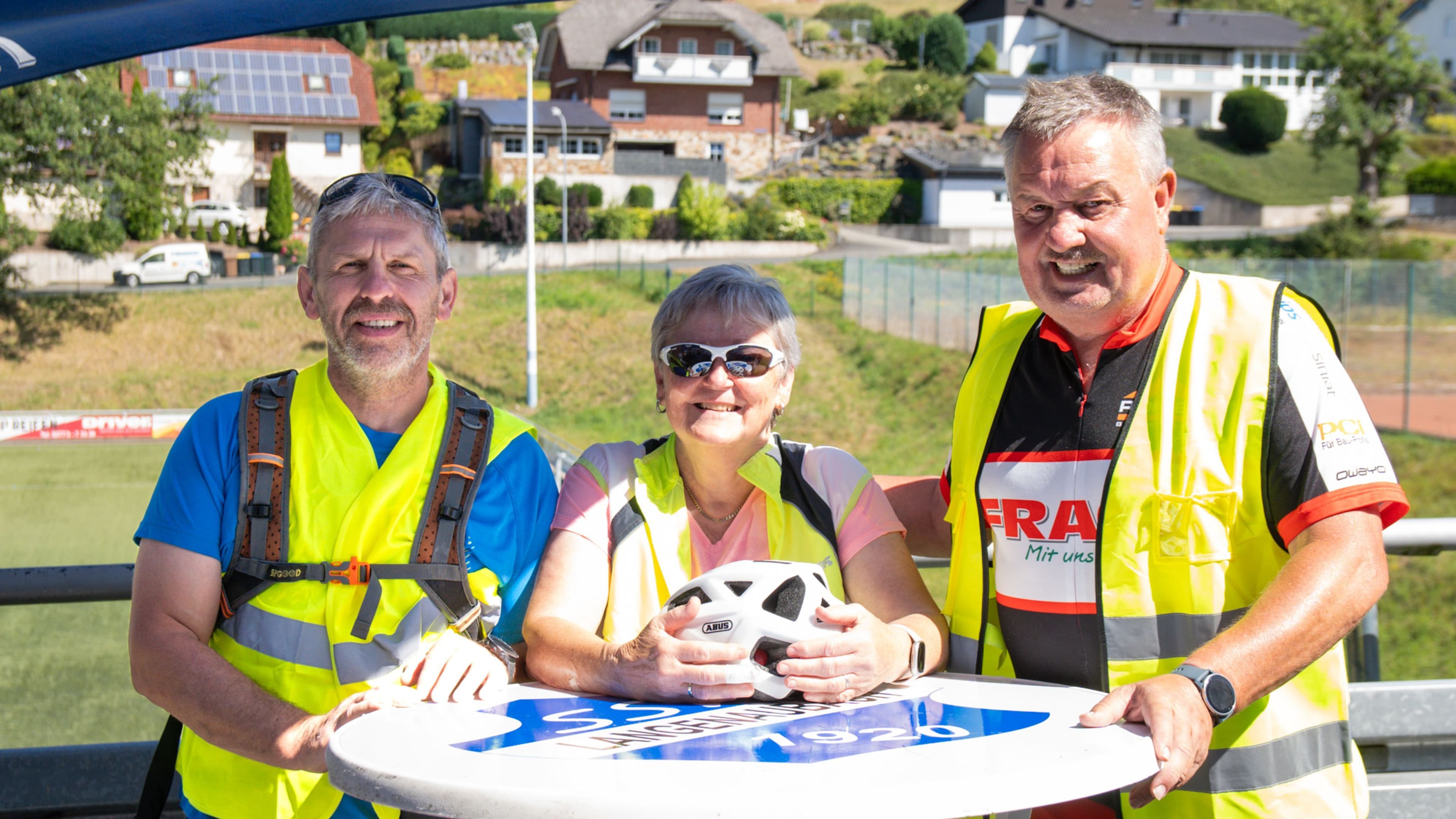 200 Radfahrer erleben spannende 2. Balkan-Tunnel-Tour | Symbolbild
