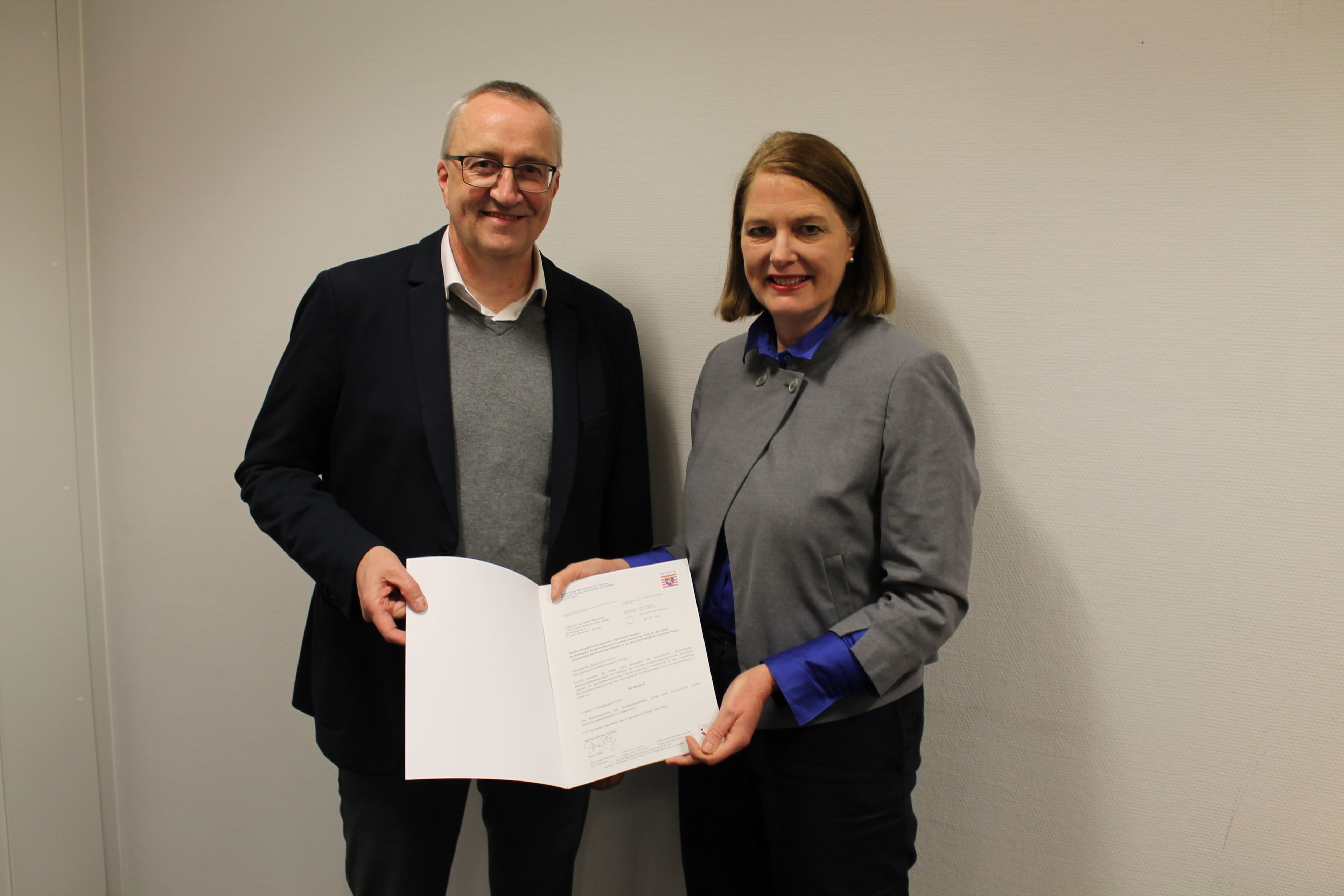 50.000 Euro für neuen Kunstrasen in Oberursel | Symbolbild