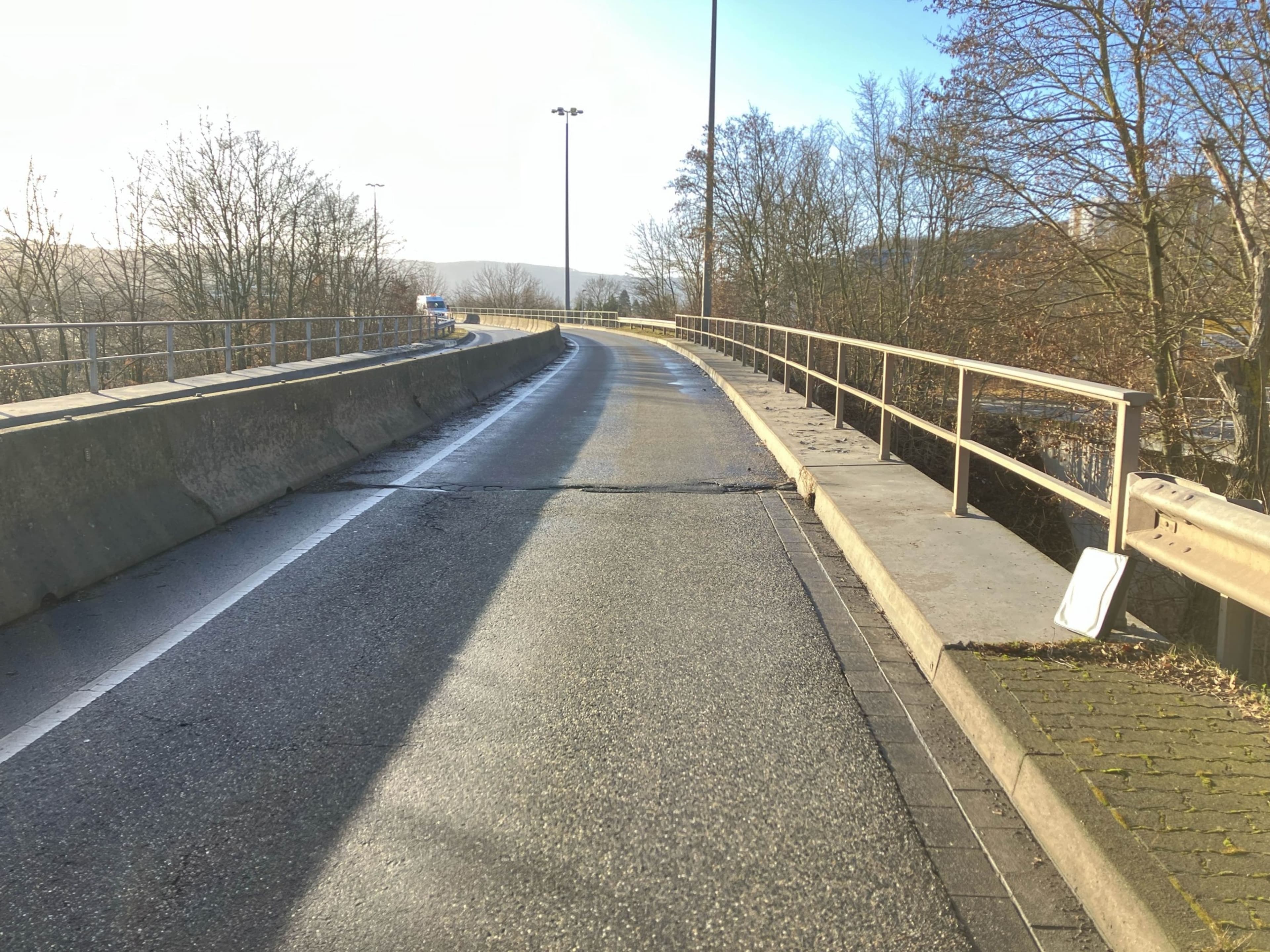 Kurt-Schumacher-Brücke in Koblenz wird vollgesperrt | Symbolbild
