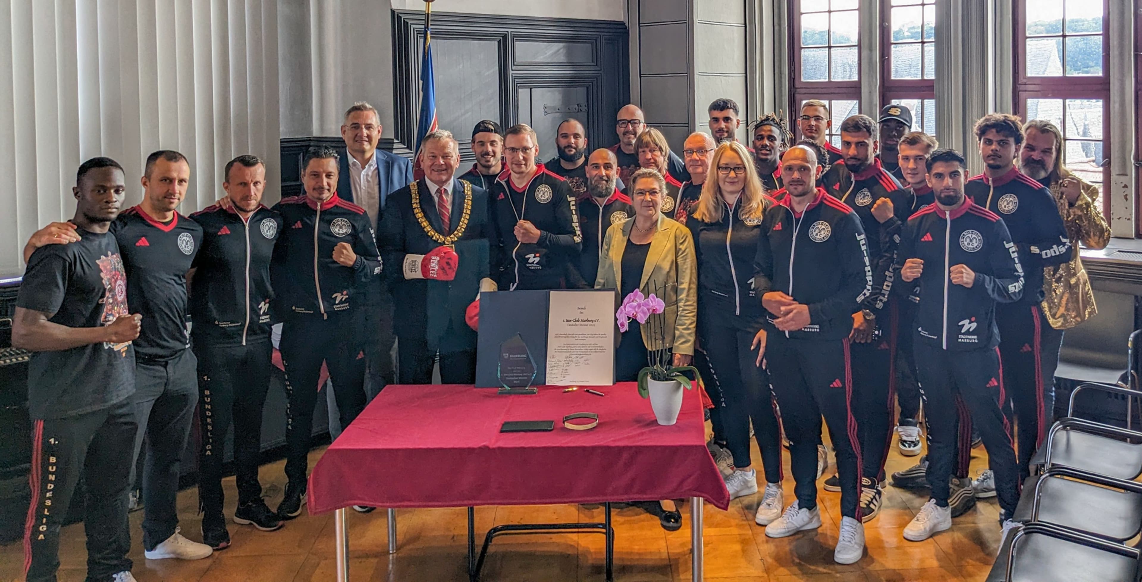 Marburgs Box-Club holt ersten Meistertitel | Symbolbild
