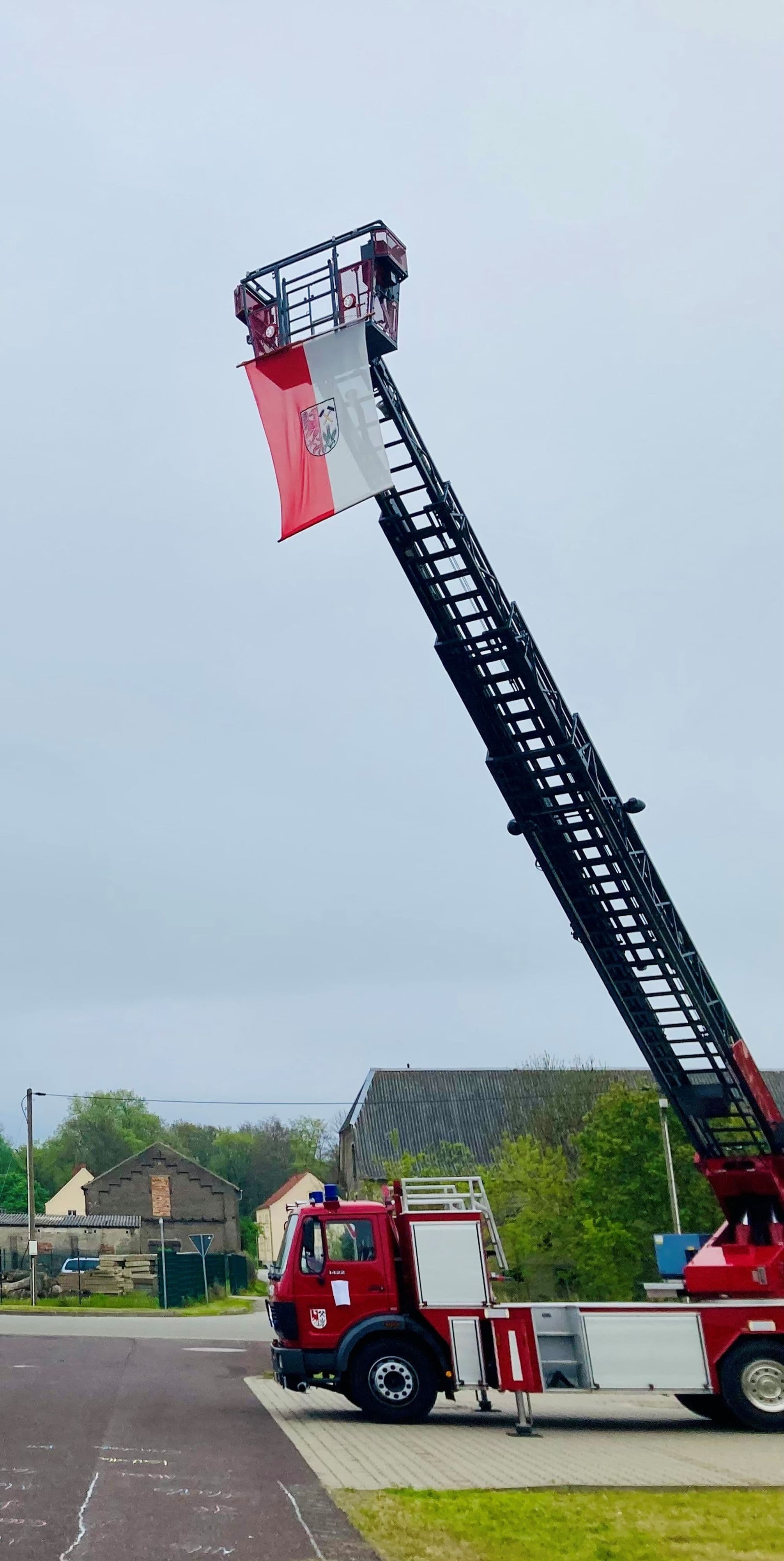 Drehleiter der Feuerwehr Tangerhütte wieder einsatzbereit! | Symbolbild