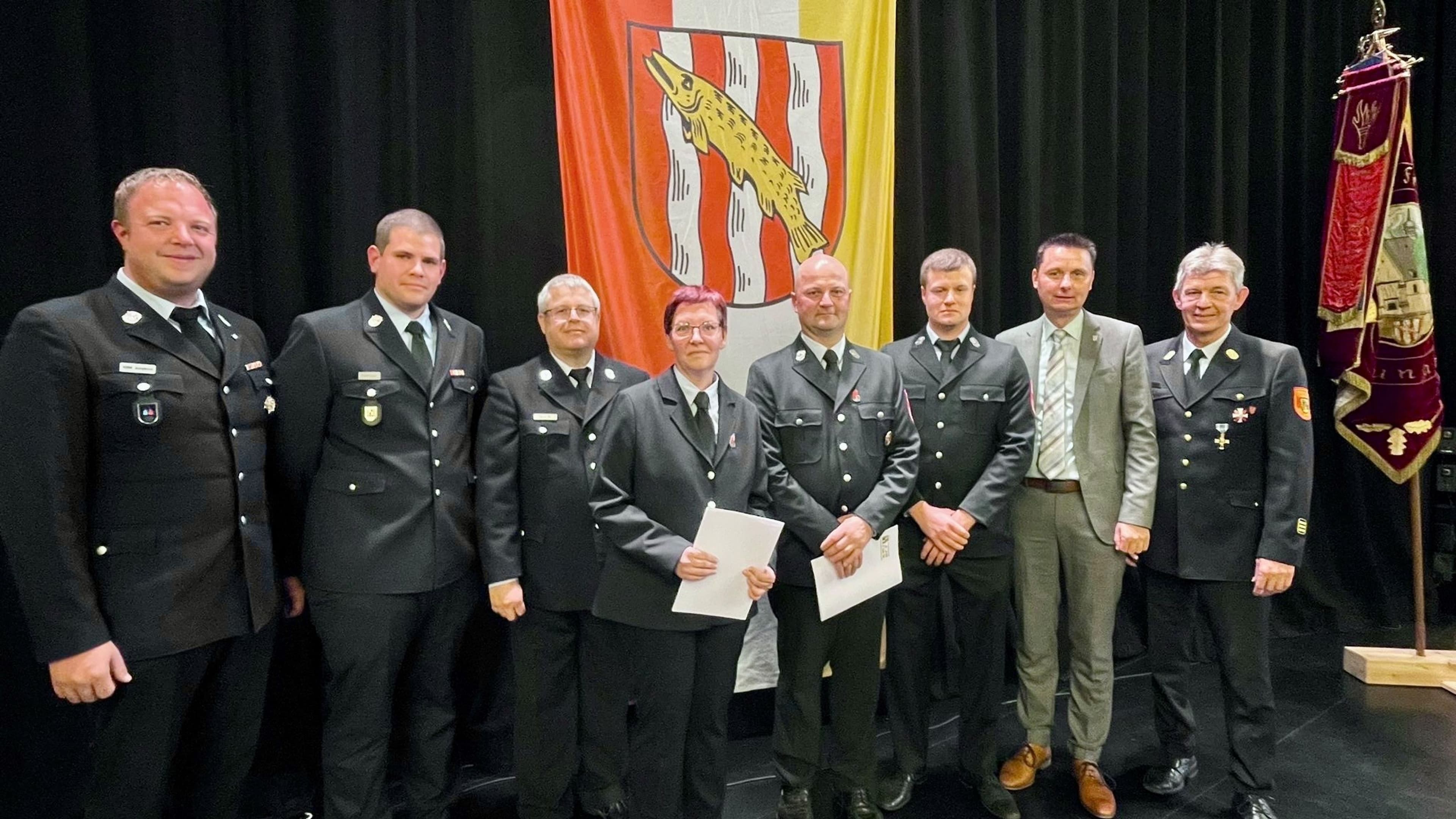 40 Helden der Freiwilligen Feuerwehr Baunach geehrt | Symbolbild