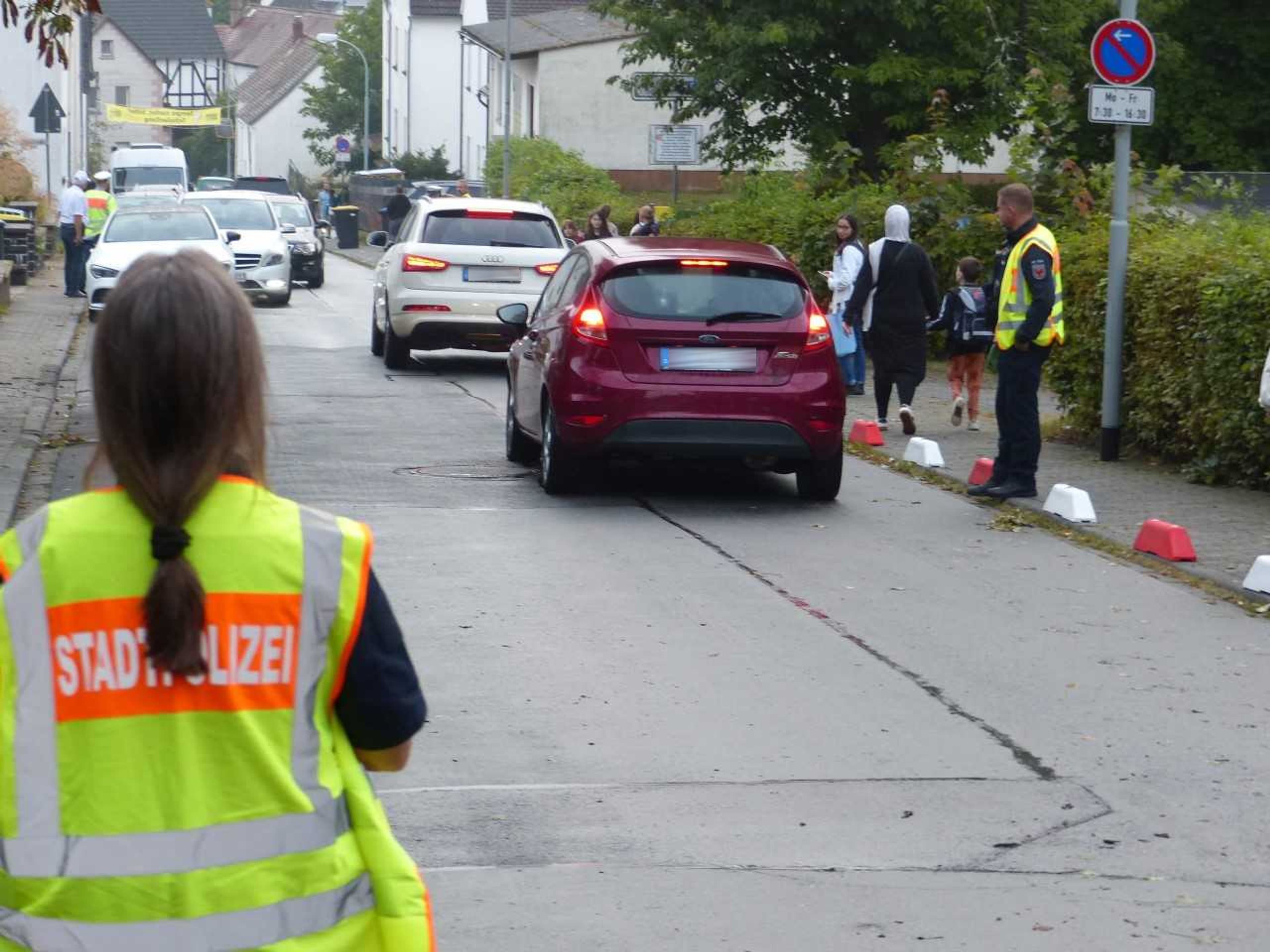 Elterntaxis ade: Kinder gehen sicherer zur Schule | Symbolbild