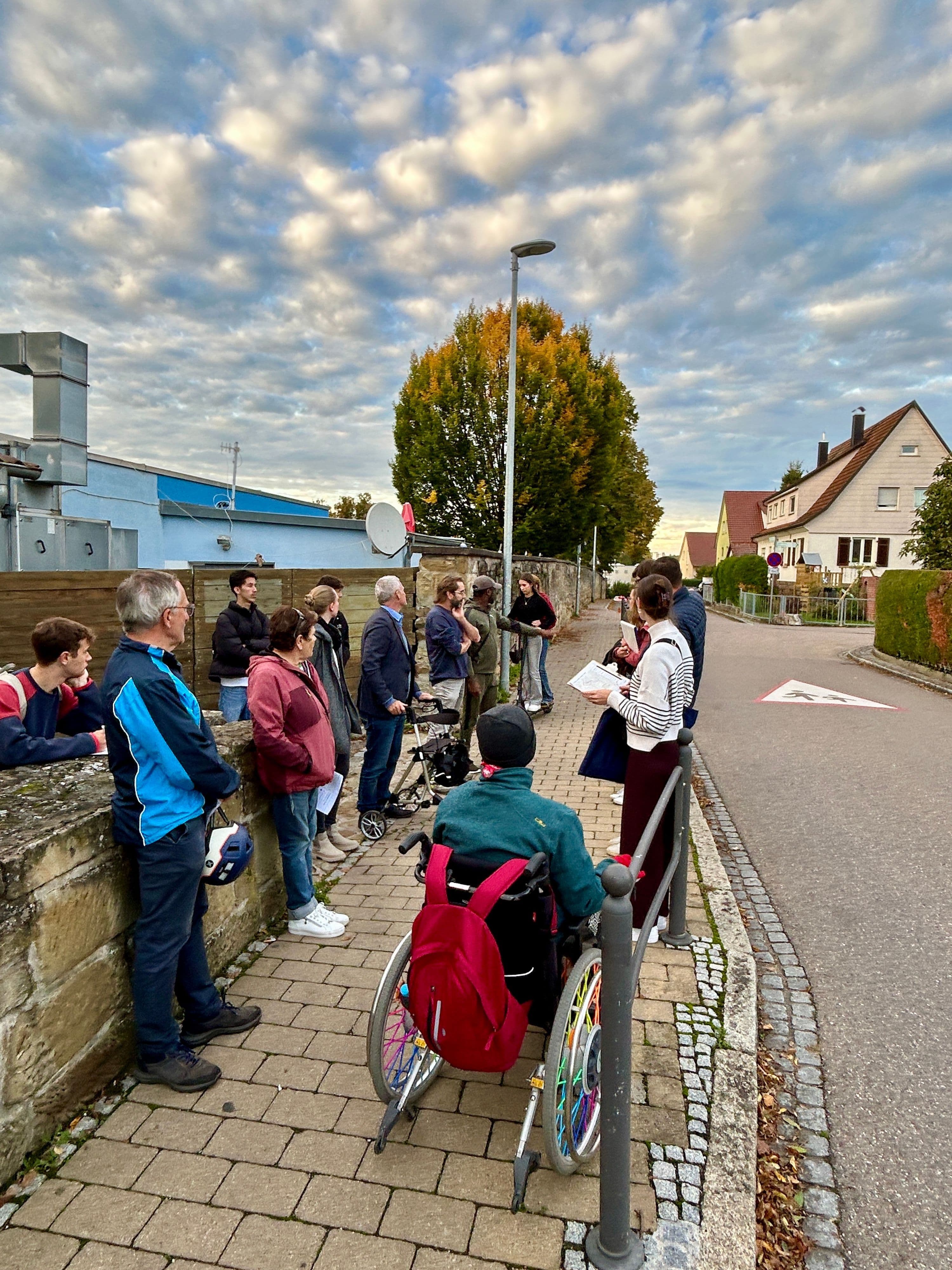 Sachsenheim räumt Gehwege frei | Symbolbild