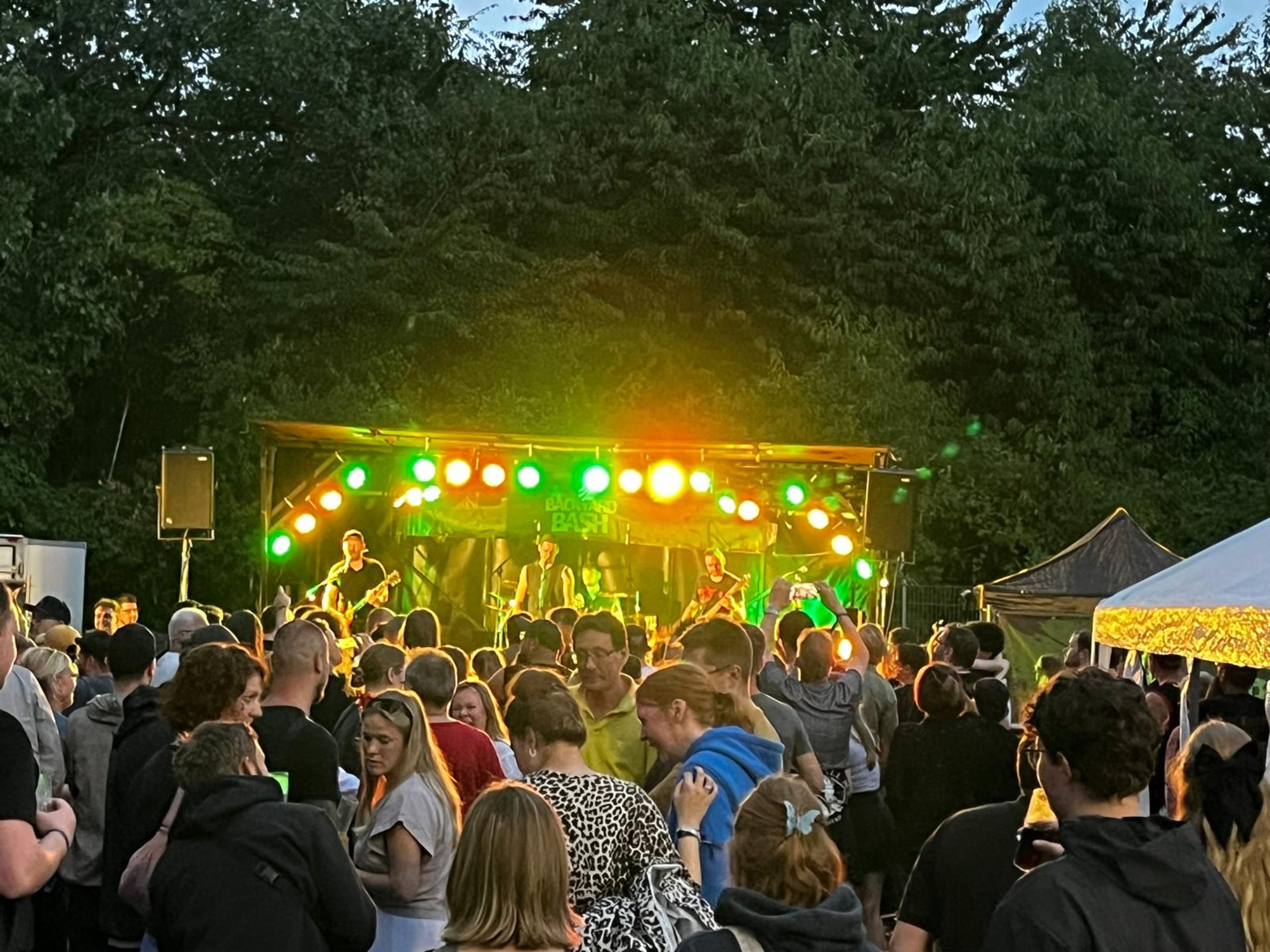 Backyard Bash Festival bricht Besucherrekord | Symbolbild