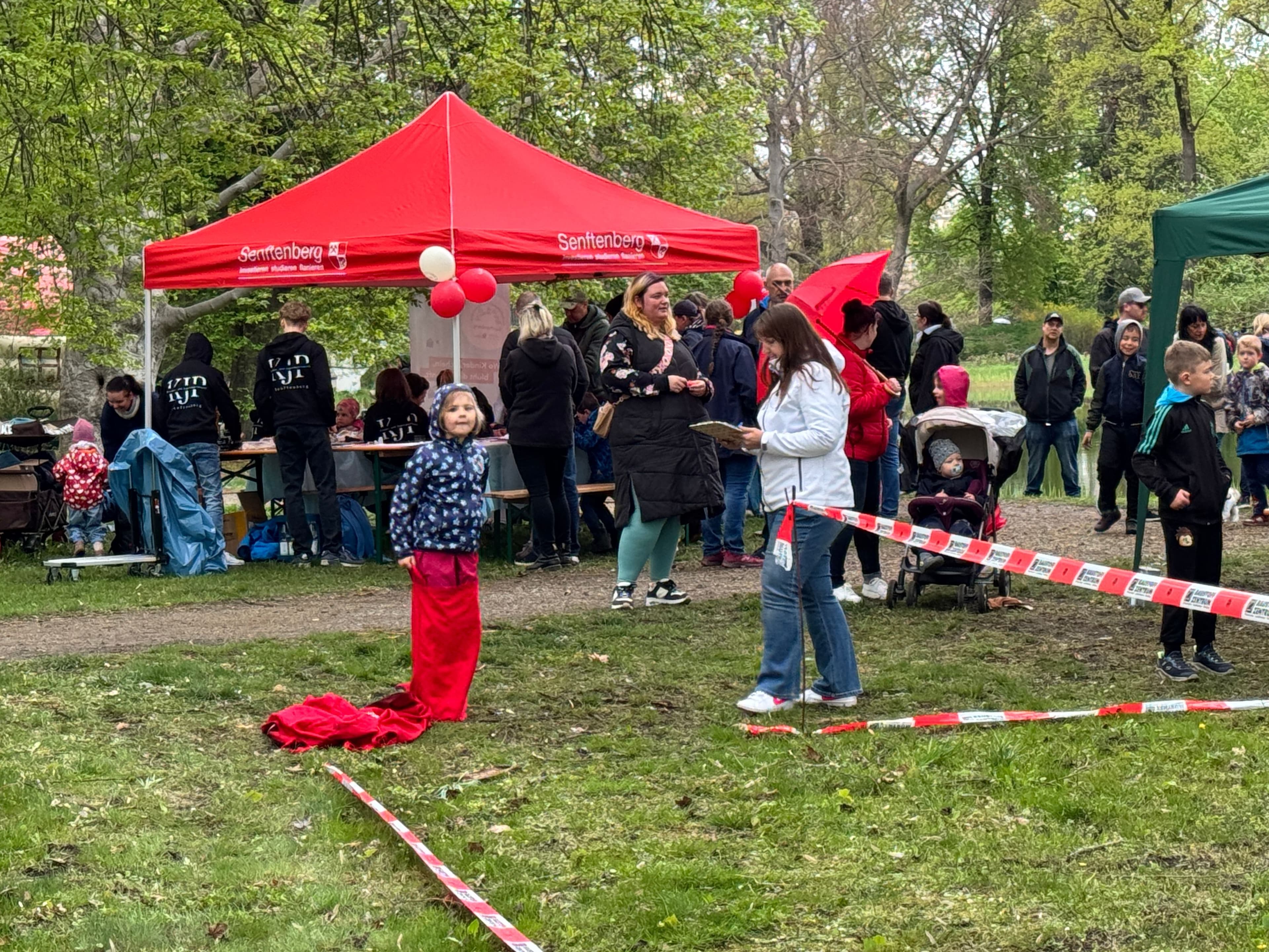 Osterfest im Schlosspark Senftenberg: Rekordbesuch bei buntem Familienfest | Symbolbild