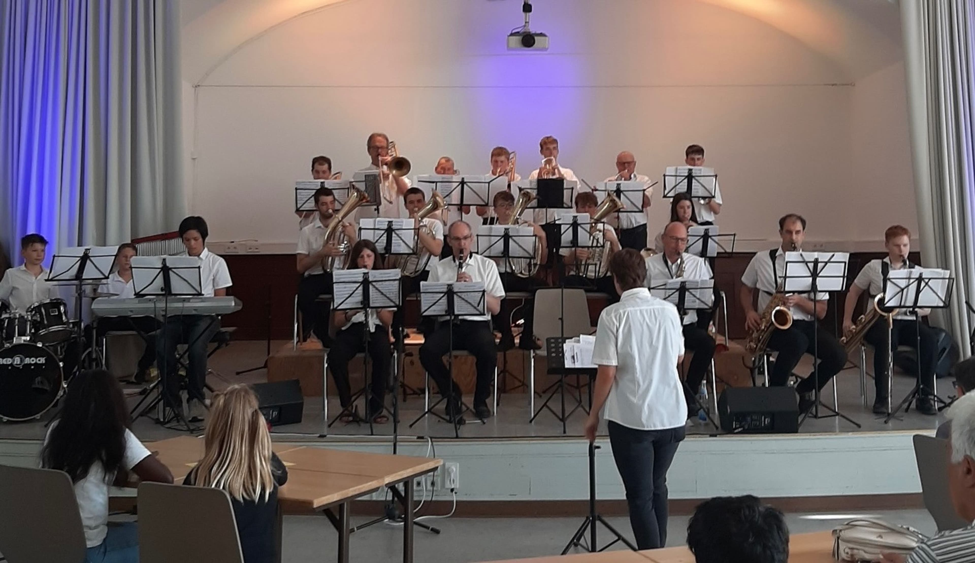 Swing, Sound & Sommerstimmung begeistert Publikum | Symbolbild
