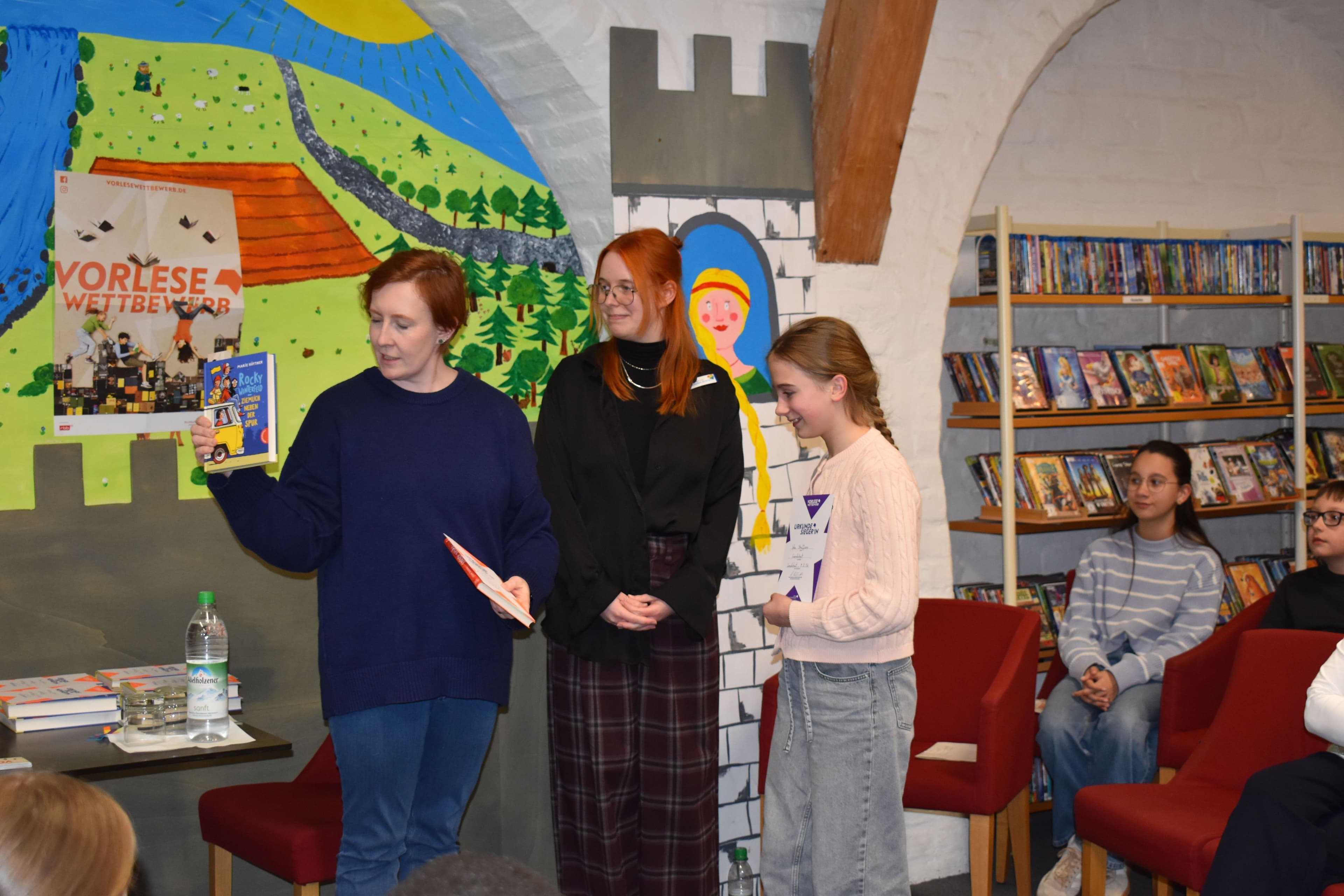 Ida Steffens gewinnt Vorlesewettbewerb in Landshut | Symbolbild