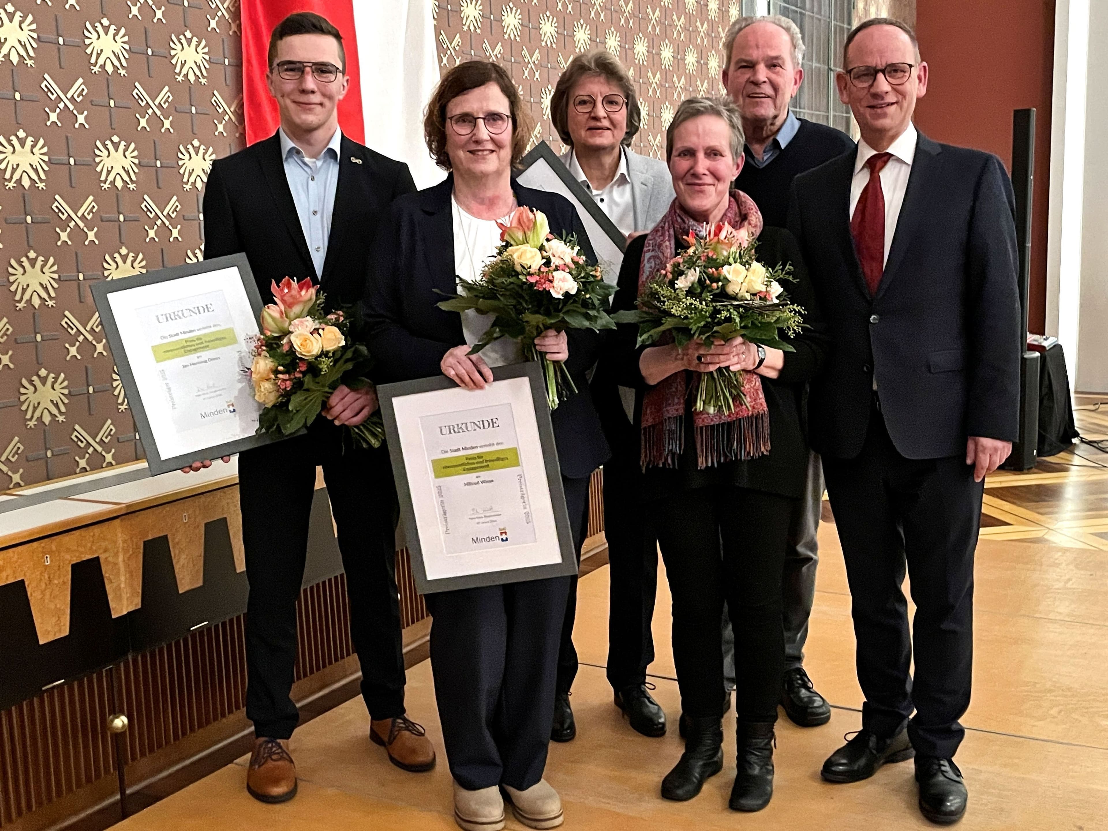 Minden ehrt Helden des Ehrenamts | Symbolbild