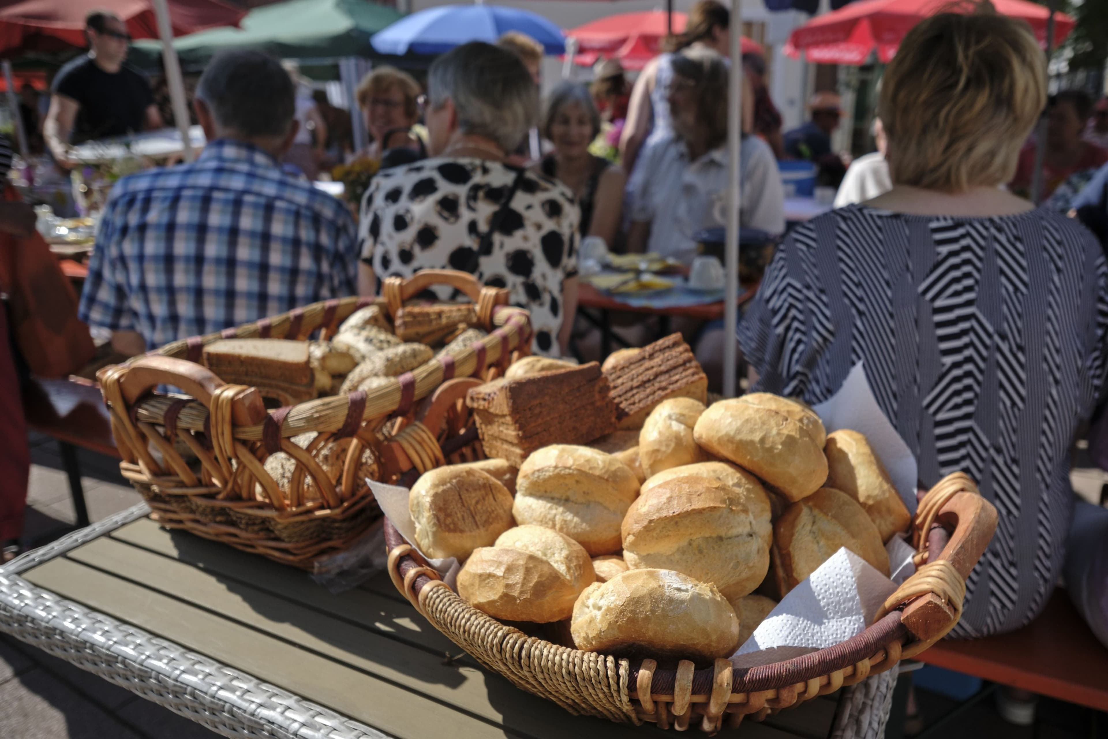 10. Bürgerbrunch in Vlotho – Gemeinsam genießen und feiern | Symbolbild