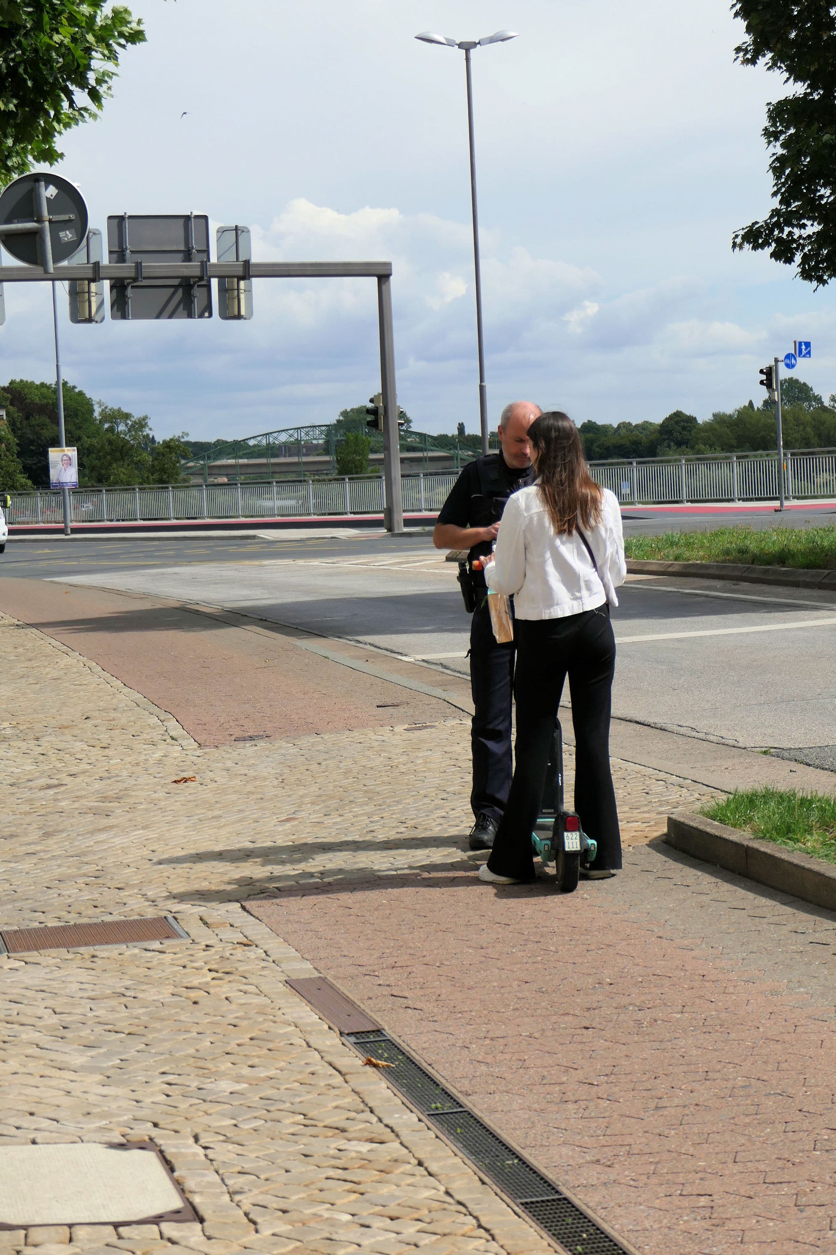 E-Scooter und Fahrrad-Verstöße in Mindens Fußgängerzone | Symbolbild