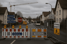 Straßensperrung in Marburg-Cappel: Kranaufstellung sorgt für Verkehrsbehinderungen
