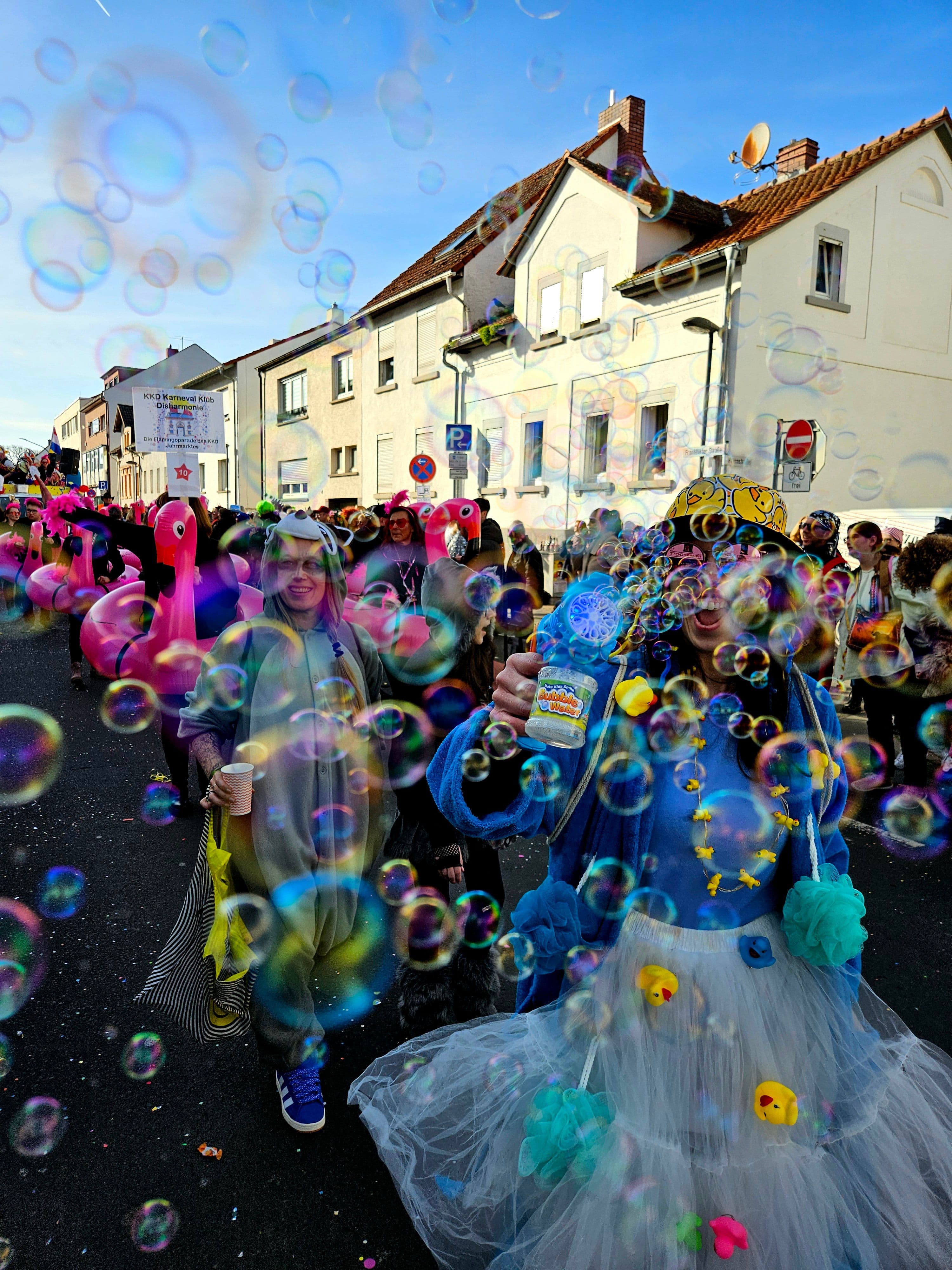 Spielgerät „Cosmo“ gesperrt – Fastnachtsumzug startet bald | Symbolbild