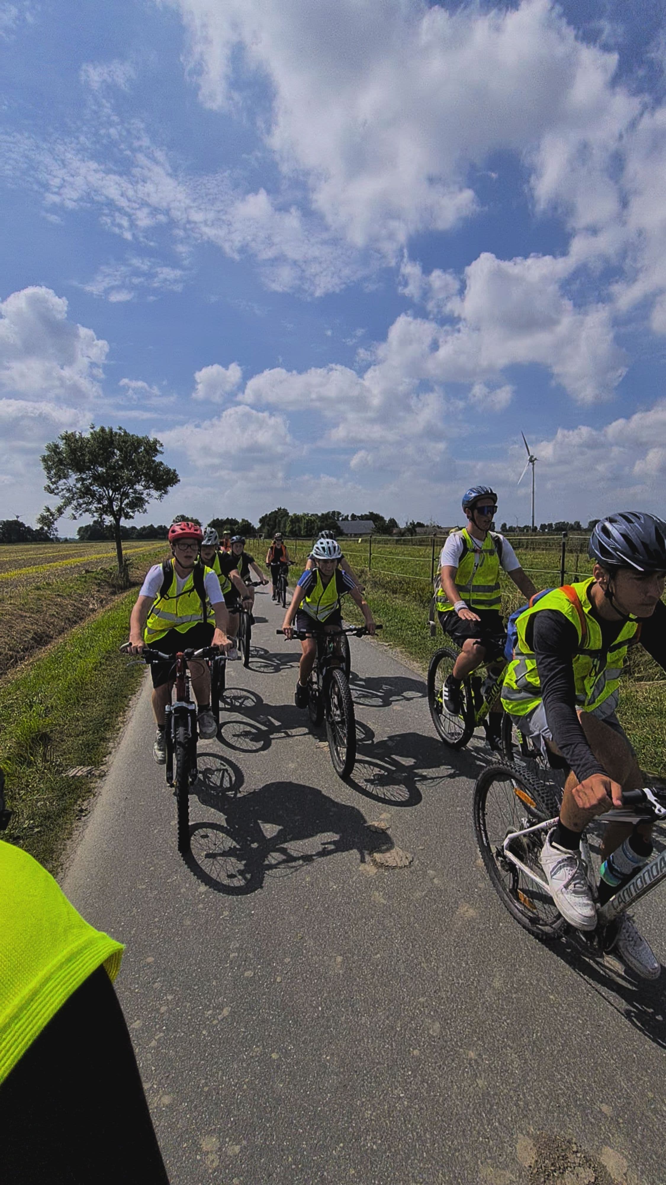 468 Kilometer bis zur Nordsee: Jubiläumstour der Evangelischen Jugend | Symbolbild