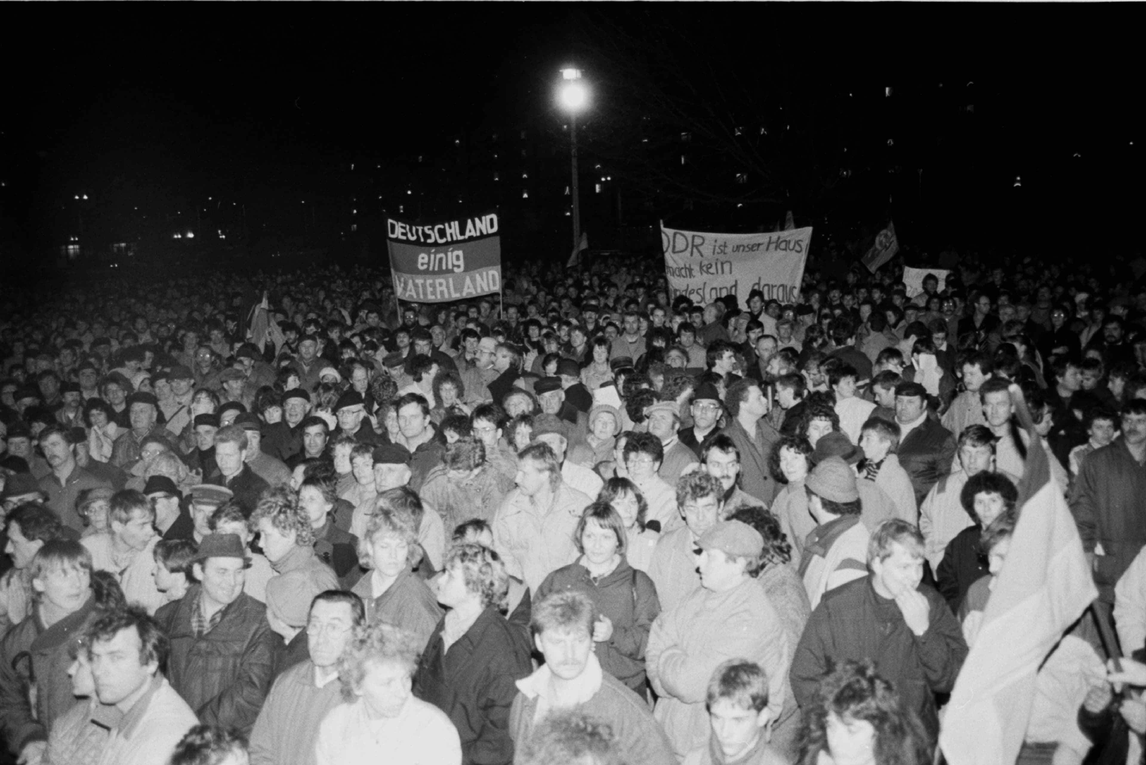 35 Jahre politische Wende in Halberstadt: Ein Blick zurück | Symbolbild