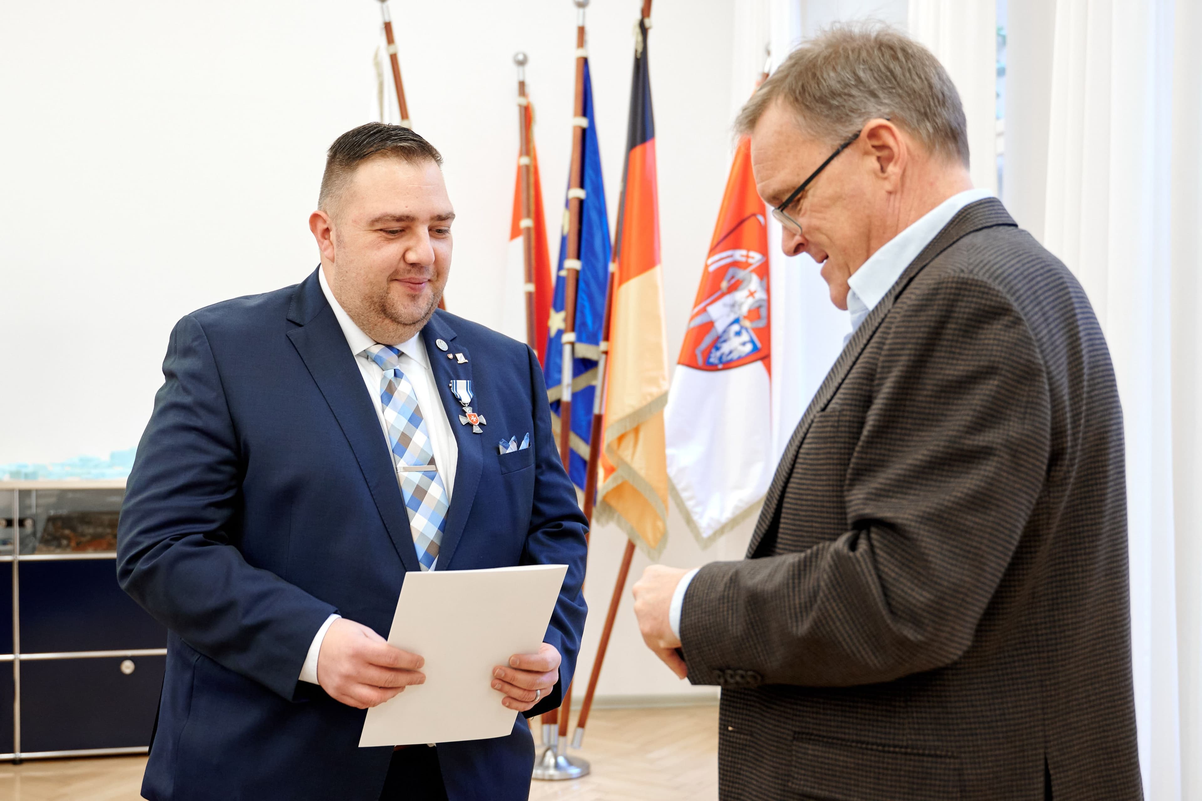 Bamberg ehrt Ehrenamt: 100 Jahre gemeinsames Engagement! | Symbolbild