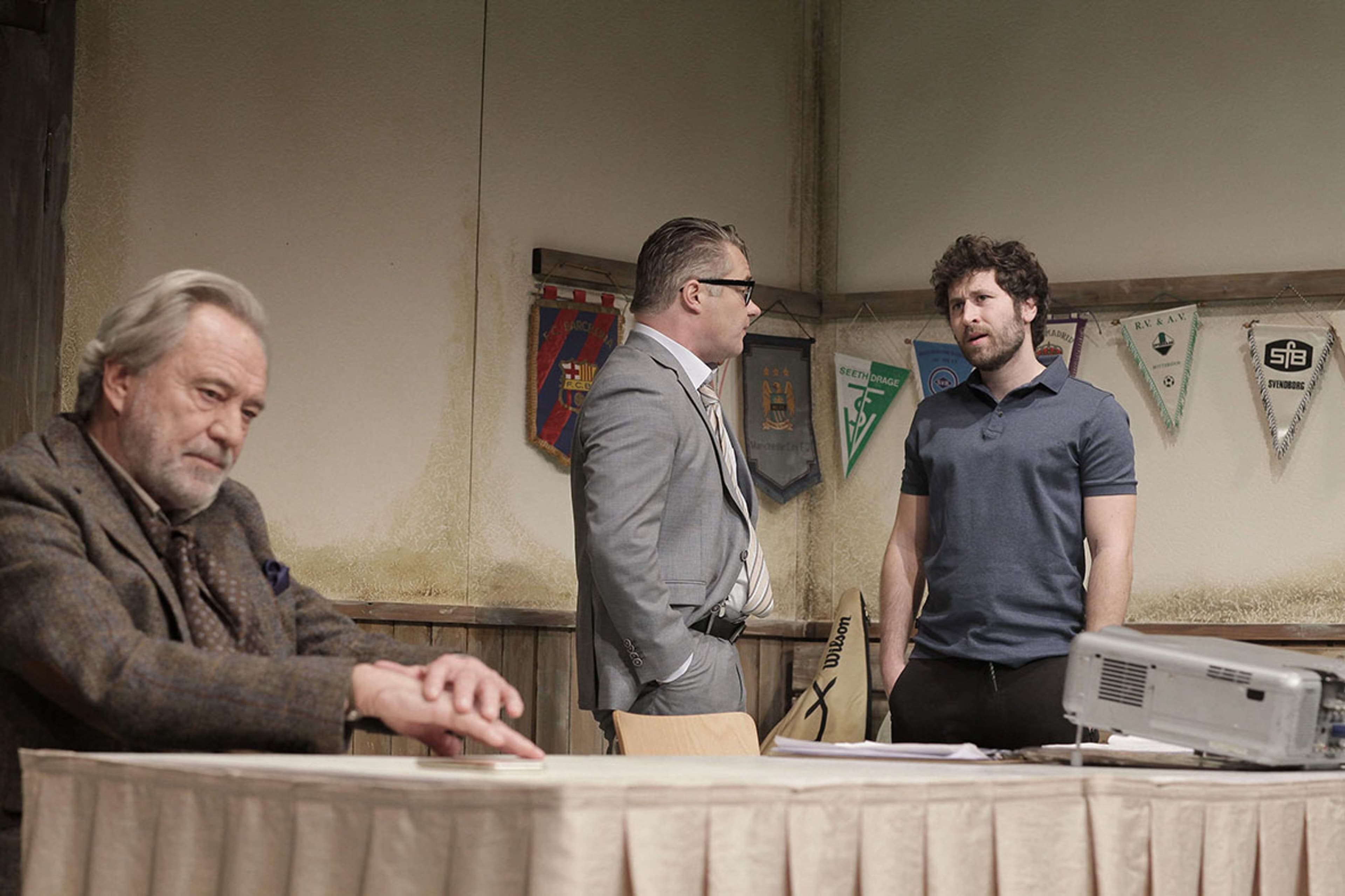 Theateraufführung 'Extrawurst' auf der Bühne der Stadthalle Erkrath am 25.02.2026. Theateraufführung 'Extrawurst' auf der Bühne der Stadthalle Erkrath am 25.02.2026.