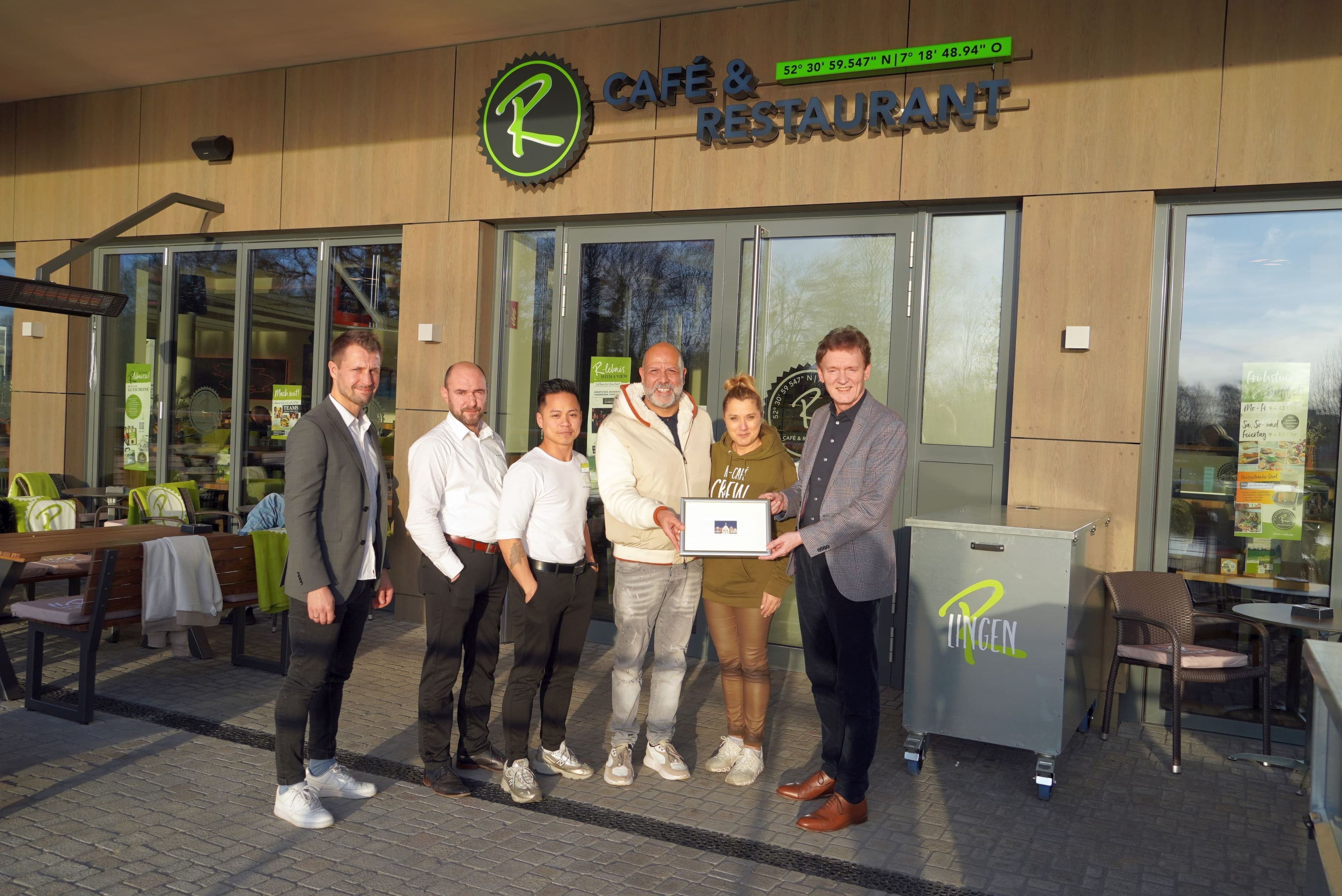 Neues R-Café am Alten Hafen eröffnet | Symbolbild