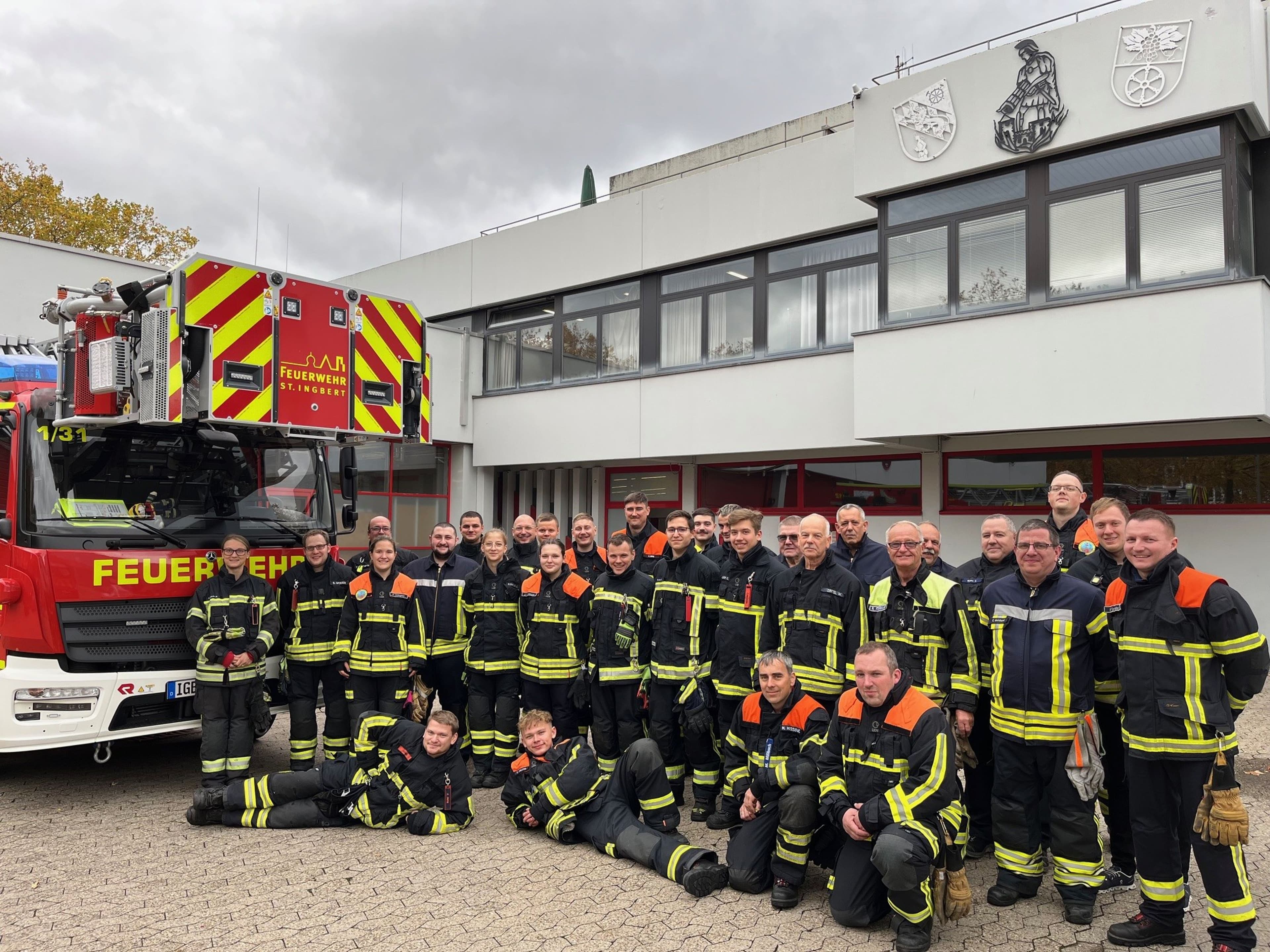 Feuerwehren aus Radebeul und St. Ingbert absolvierten gemeinsames Ausbildungswochenende.