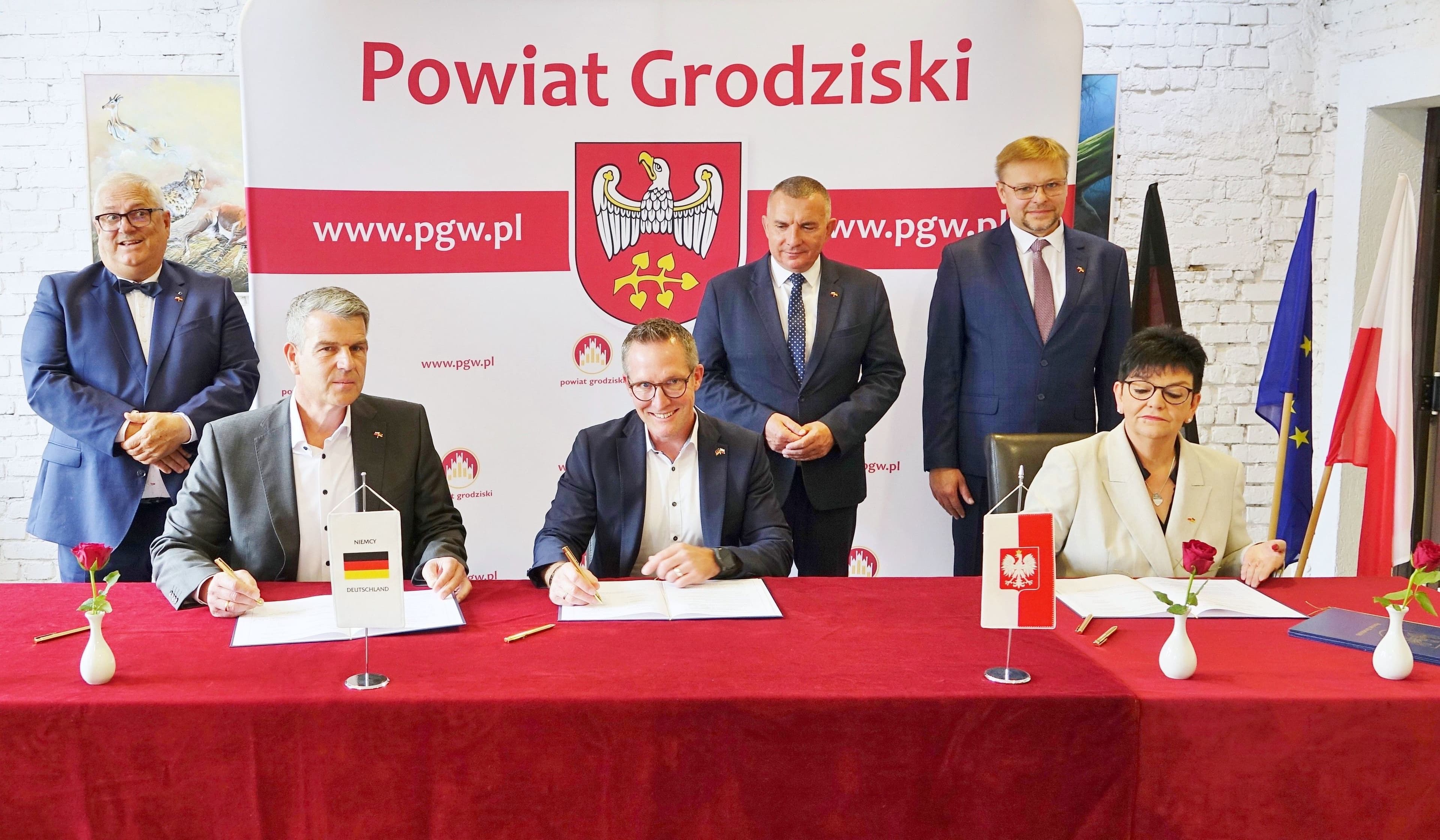 10 Jahre Partnerschaft: Lahn-Dill-Kreis trifft Grodzisk Wielkopolski | Symbolbild