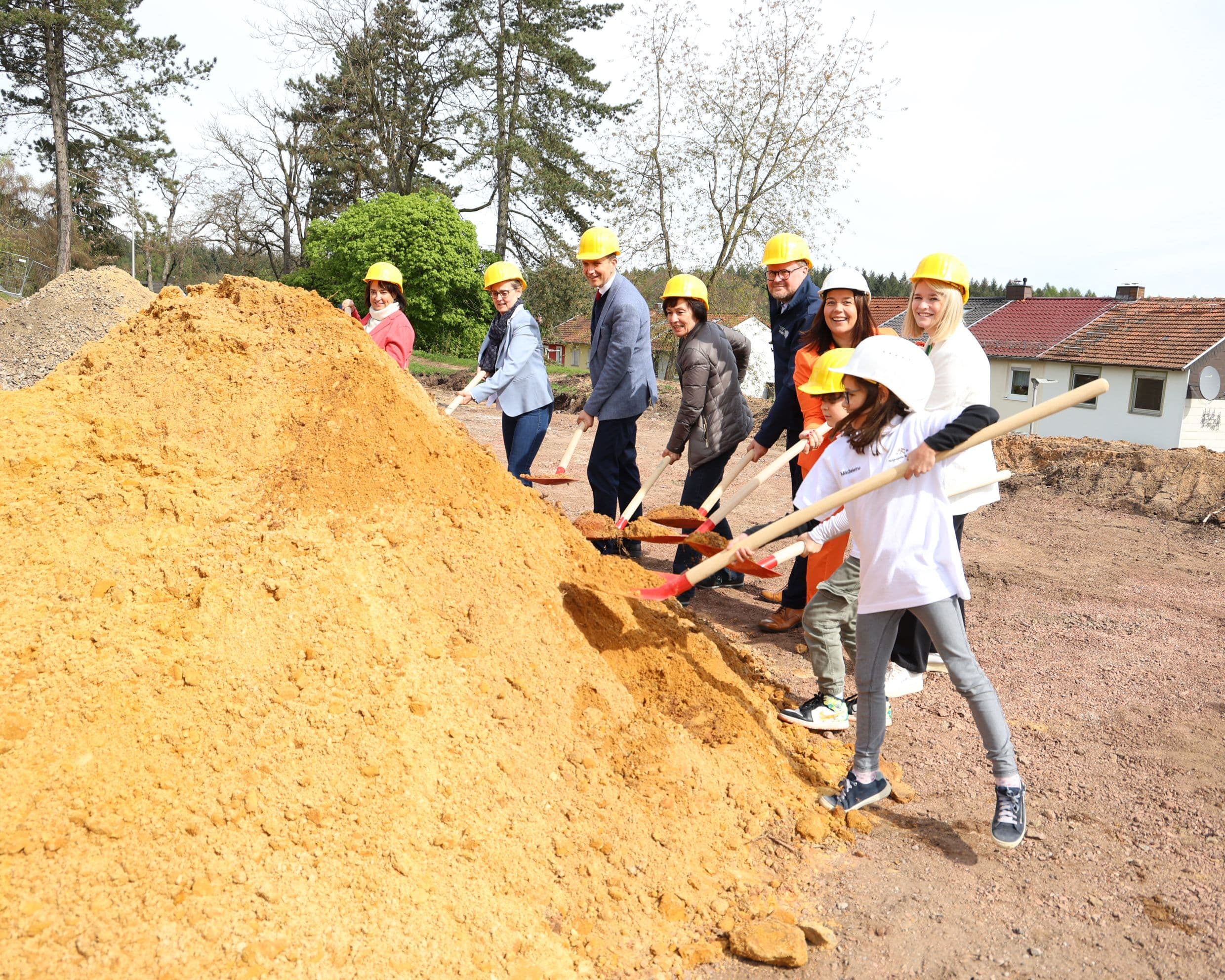 Aktueller Stand der Bauarbeiten am S-Bahn Haltepunkt 'Schwetzingen-Nordstadt'