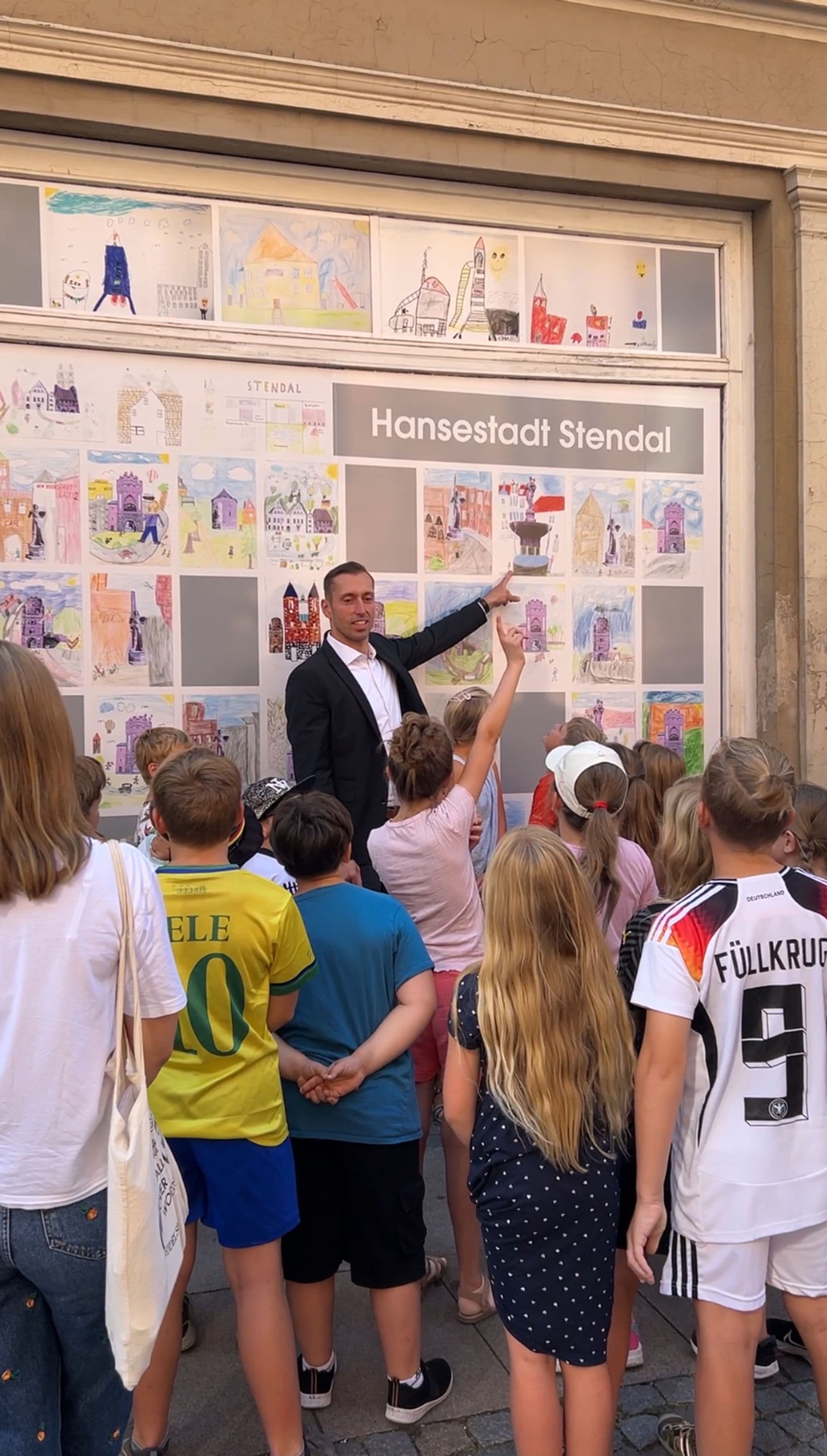 Kreative Bebilderung der Heimat: Kunstwerke junger Talente in Stendal | Symbolbild