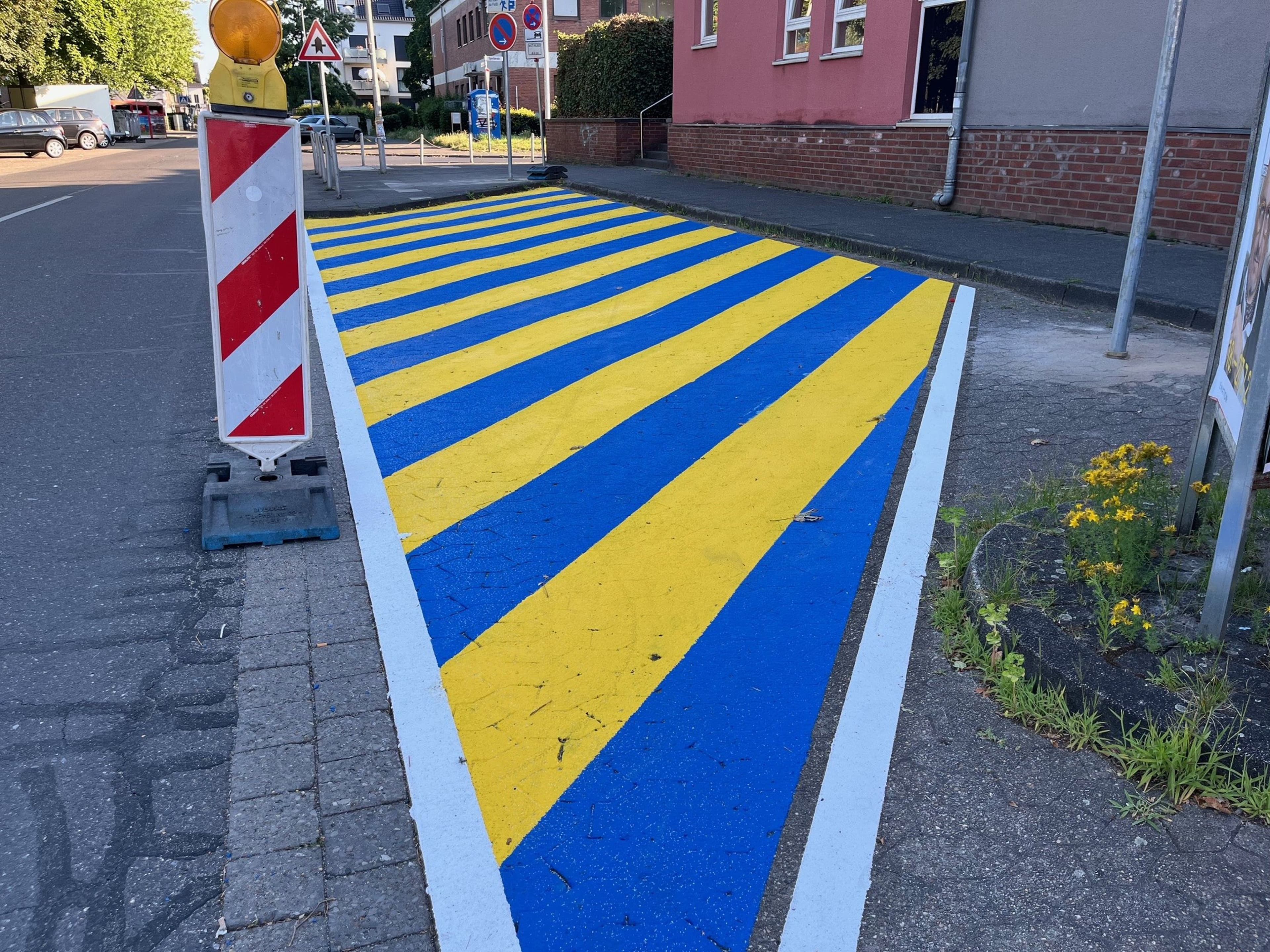 Sicherer Schulstart dank neuer Elternhaltestellen | Symbolbild