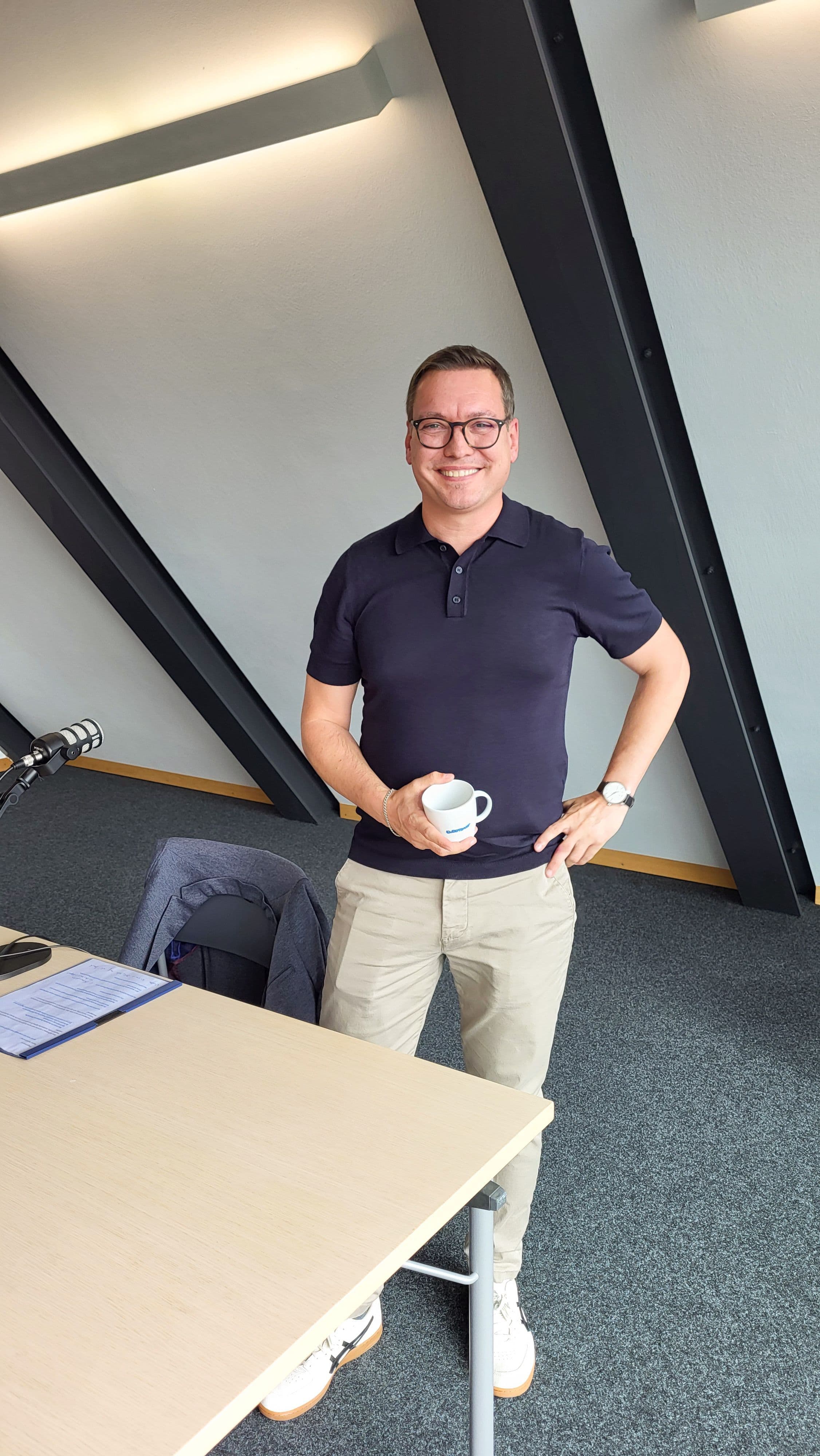 Daniel Mall, Geschäftsführer von Eurotramp, im Gespräch zur Trampolinbranche im Podcast TeckTalk.