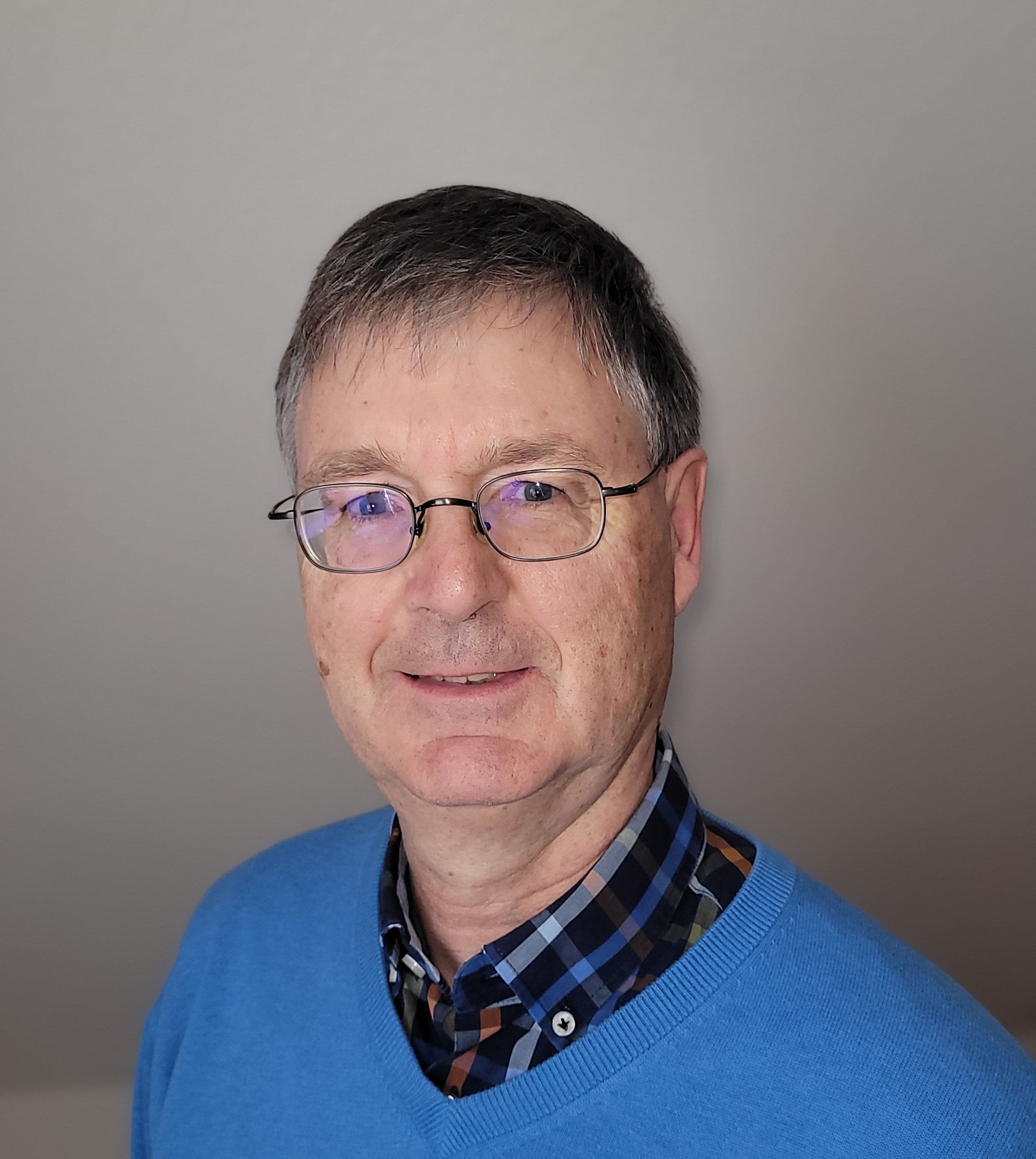 Verabschiedung eines langjährigen Mitarbeiters nach 47 Jahren Dienst im Rathaus Jever.