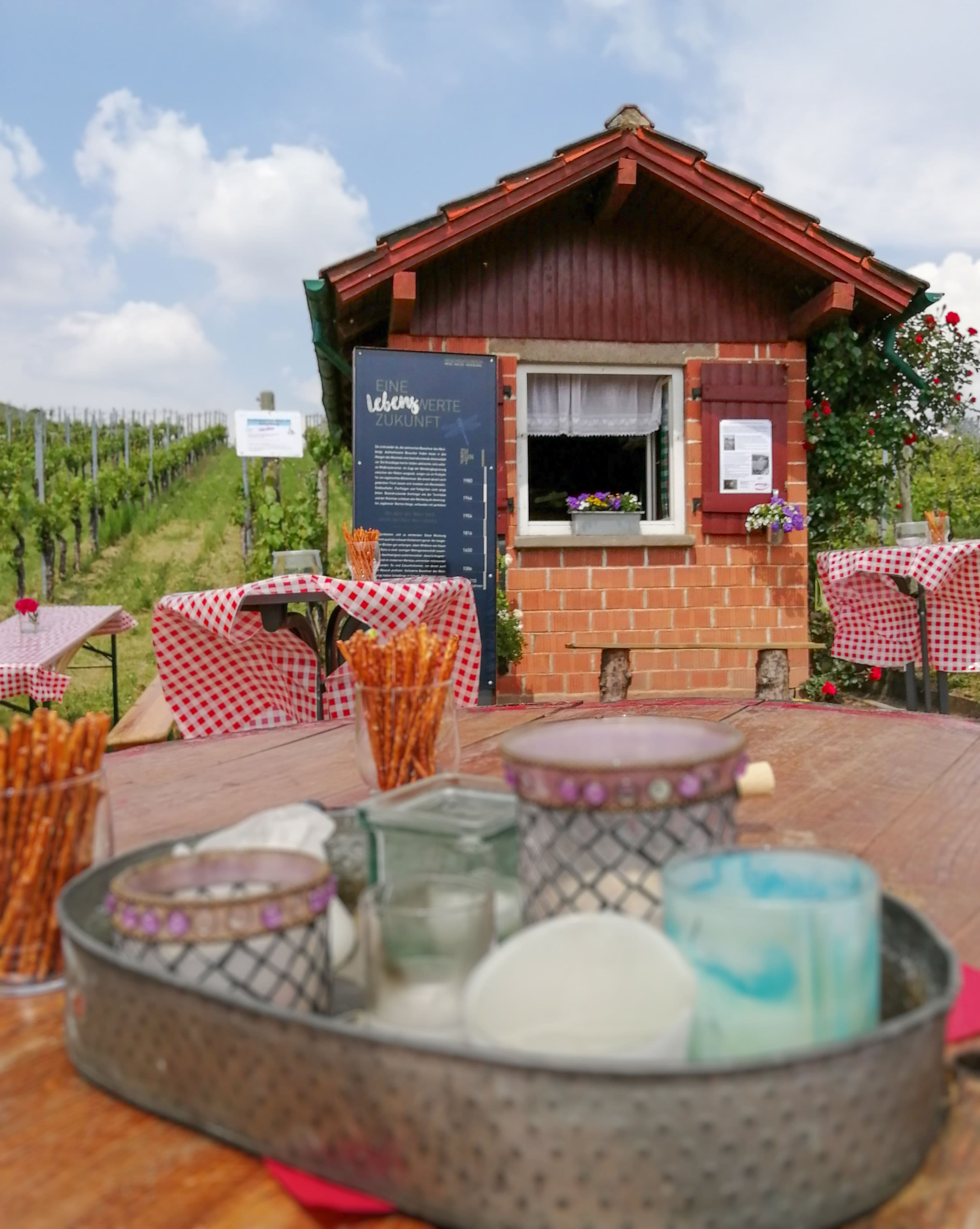 Das Wengerthäusle in Großheppach ist ein beliebtes Ziel für Wanderer und bietet eine gemütliche Atmosphäre für Pausen.