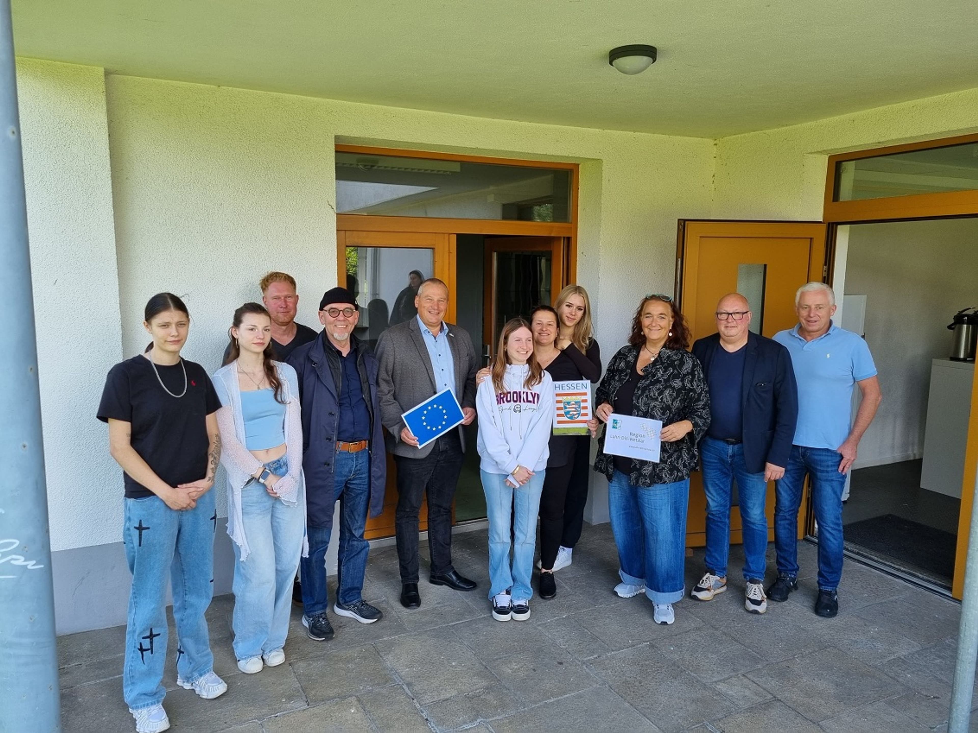 Offizielle Übergabe der technischen Ausstattung an das Jugendzentrum Focus durch die Region Lahn-Dill-Wetzlar.