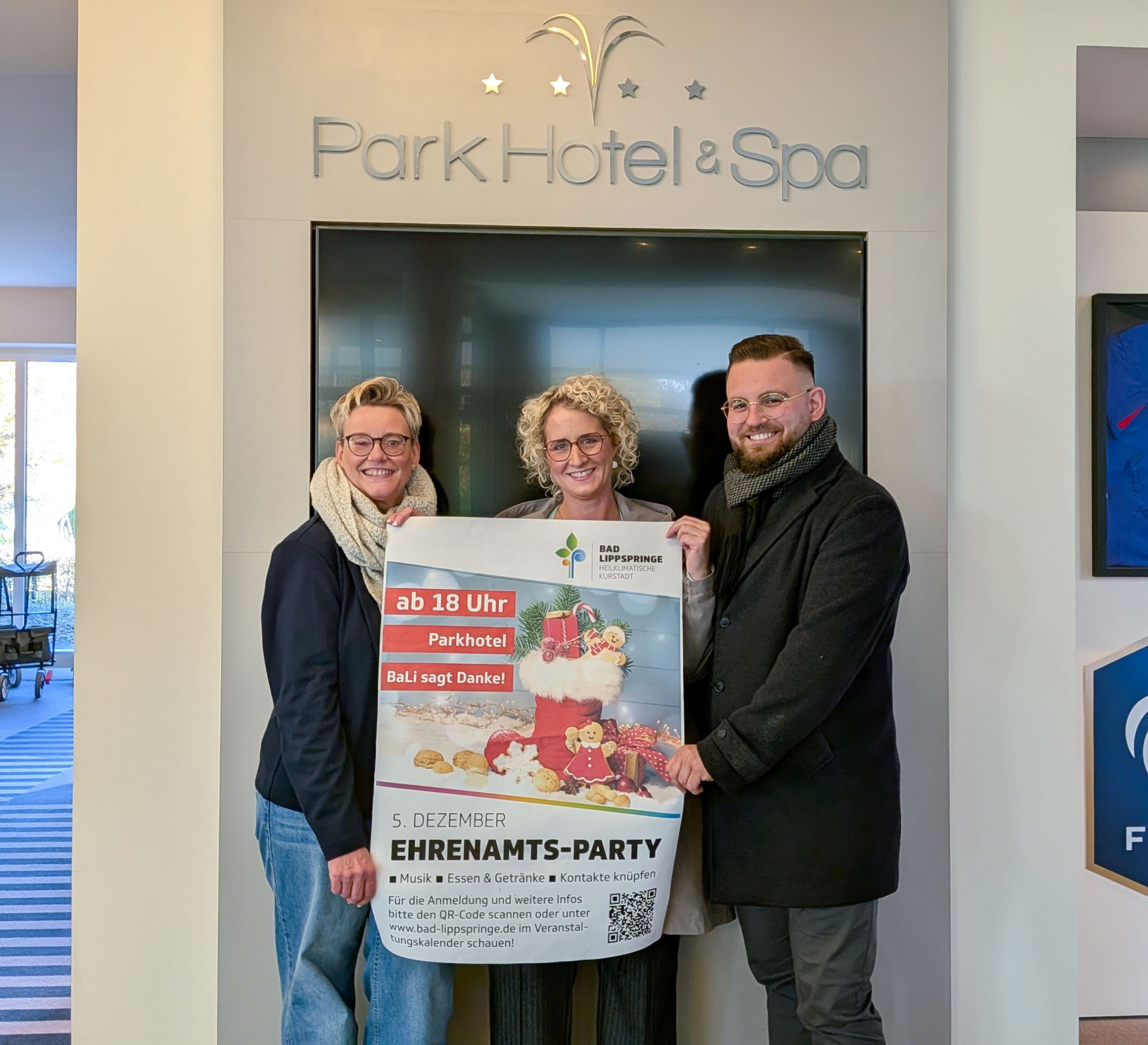 Karin Falke, Carina Mönnikes und Martin Berger vom Sozialamt organisieren die Ehrenamts-Party.