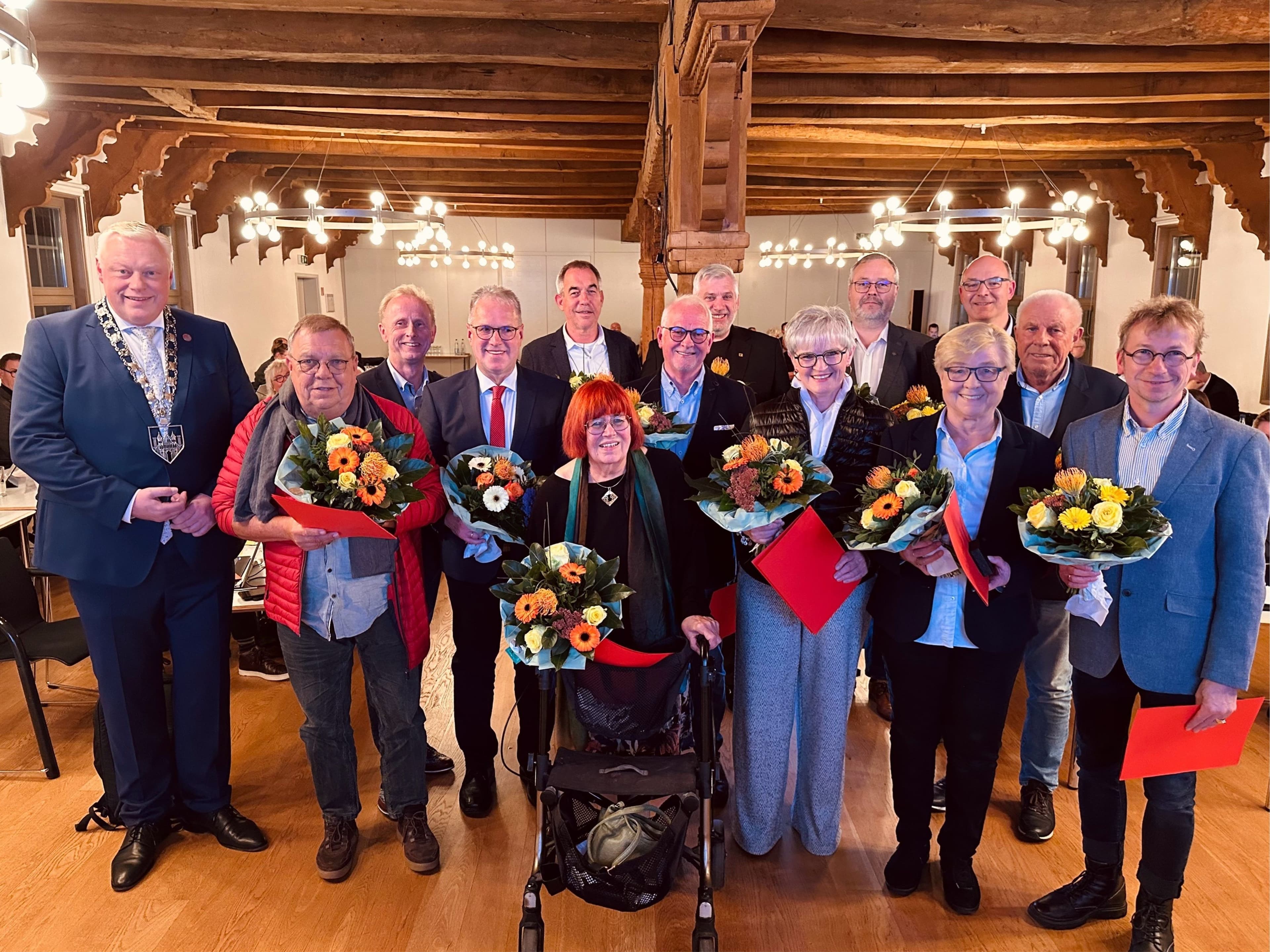 Neuer Stadtrat in Höxter offiziell vereidigt | Symbolbild