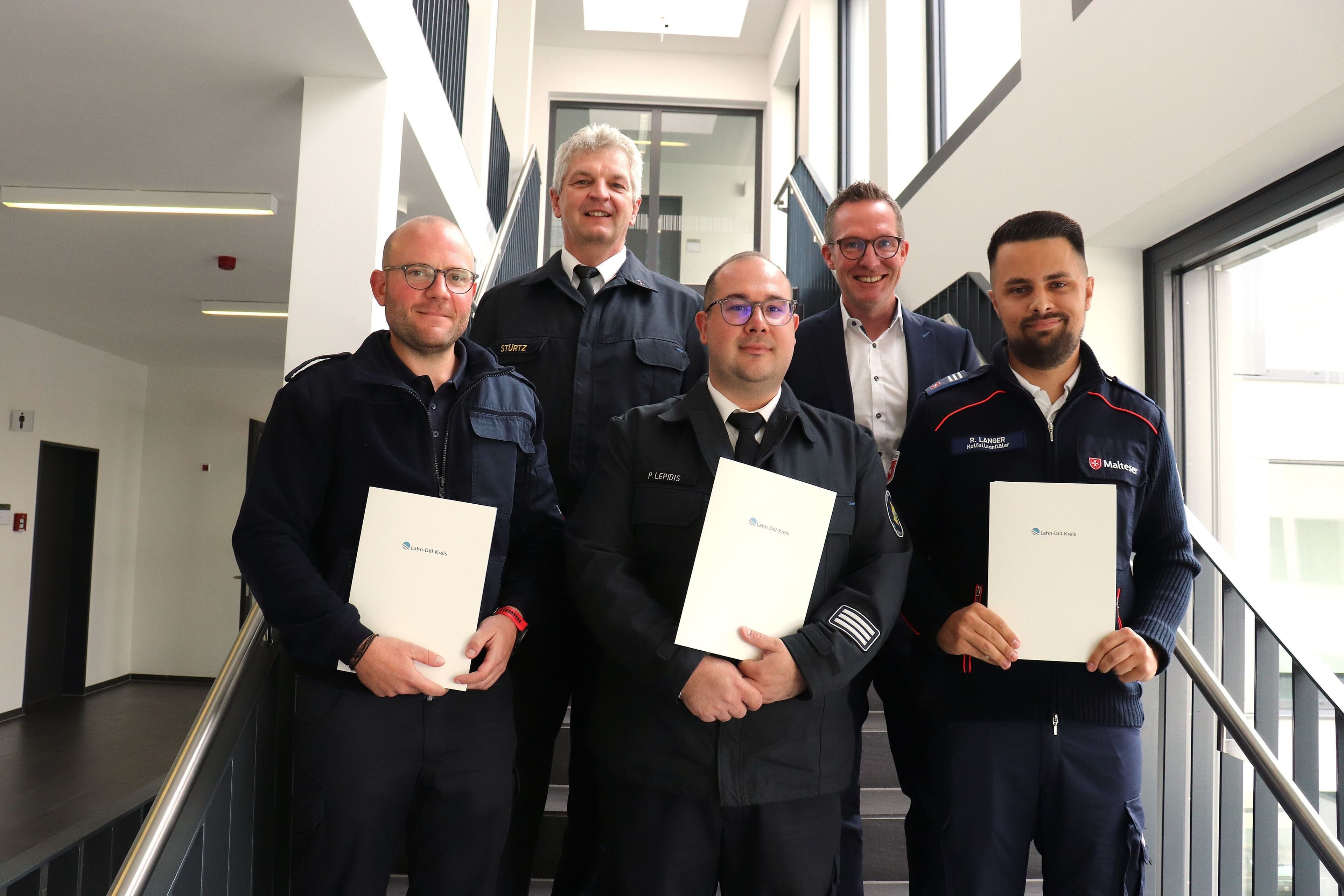 Ernennung von Ehrenamtlichen im Katastrophenschutz durch Landrat Carsten Braun.