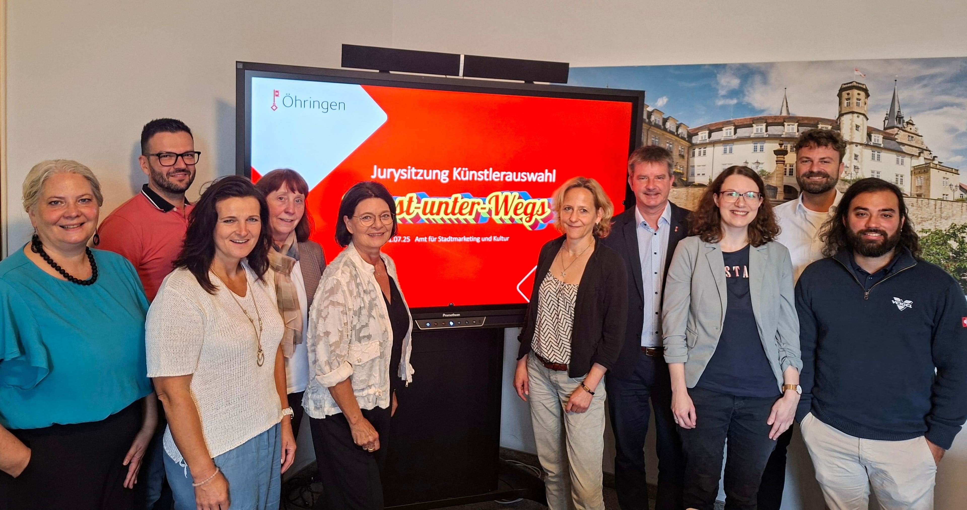 Jurysitzung im Rathaus mit Vertreterinnen und Vertretern von Stadt und Sponsoren.