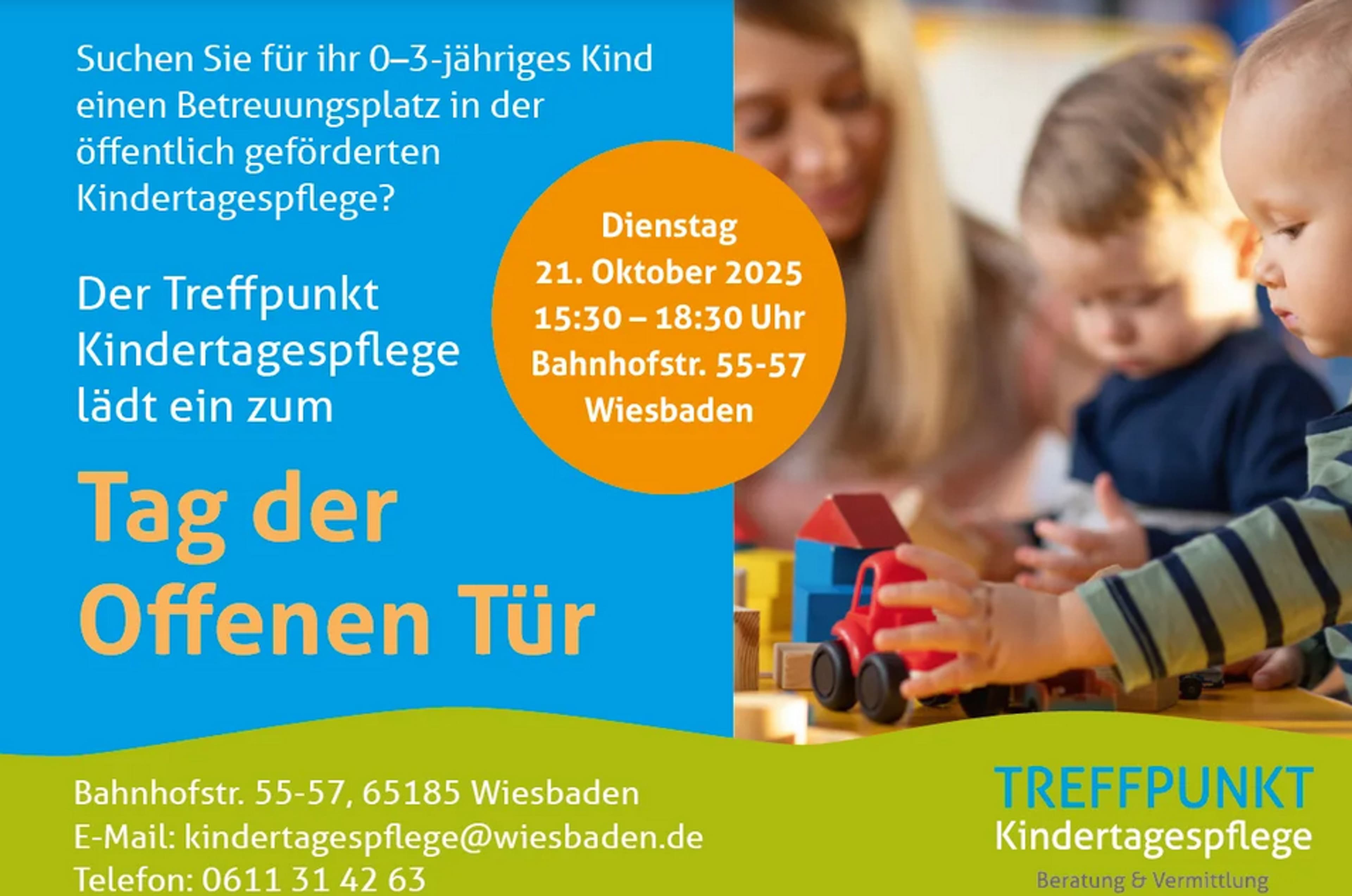 Flyer zum Tag der offenen Tür der Kindertagespflege am 21. Oktober in Wiesbaden.