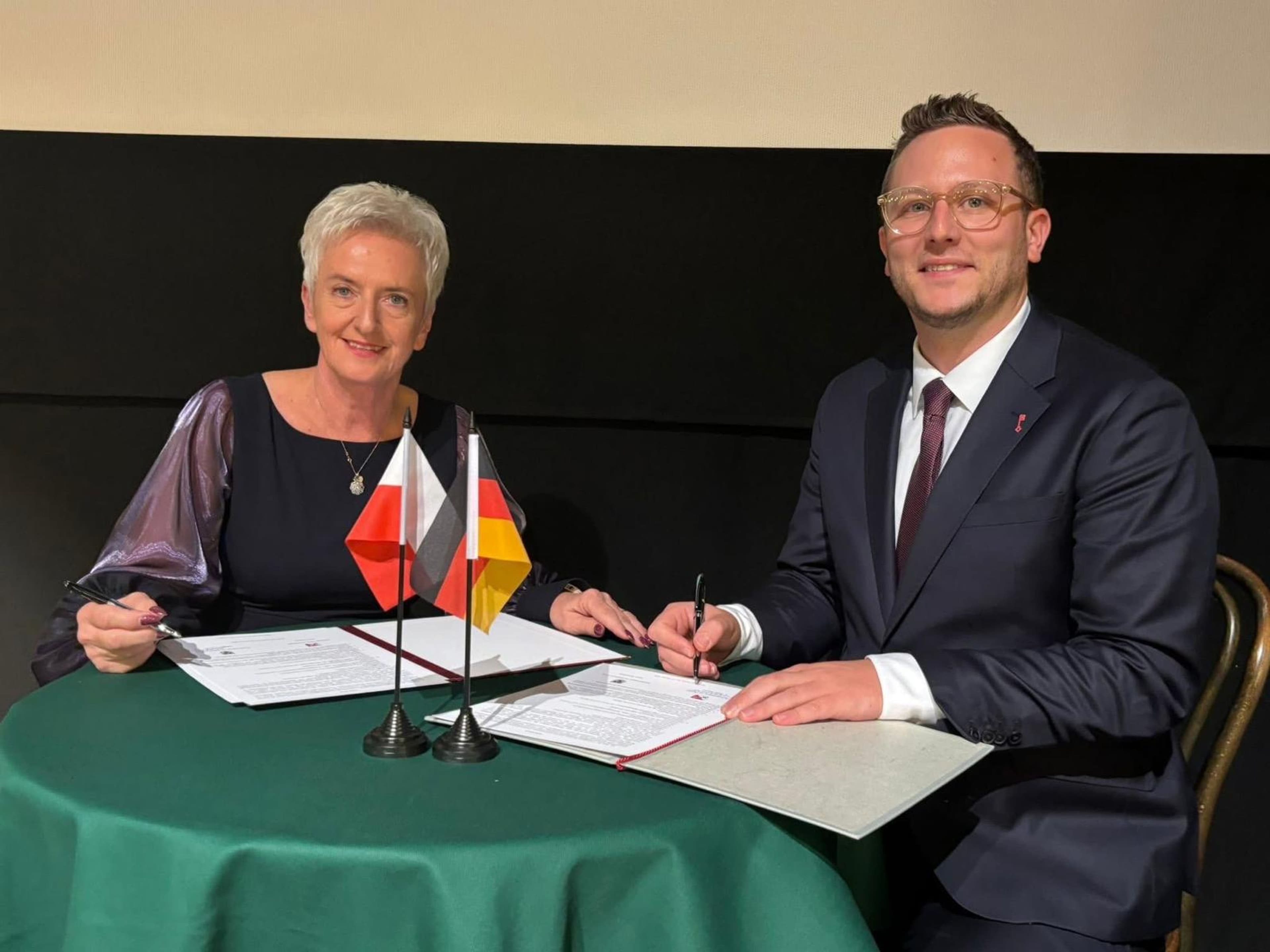 50 Jahre Kędzierzyn-Koźle: Neue Impulse für Städtepartnerschaft | Symbolbild