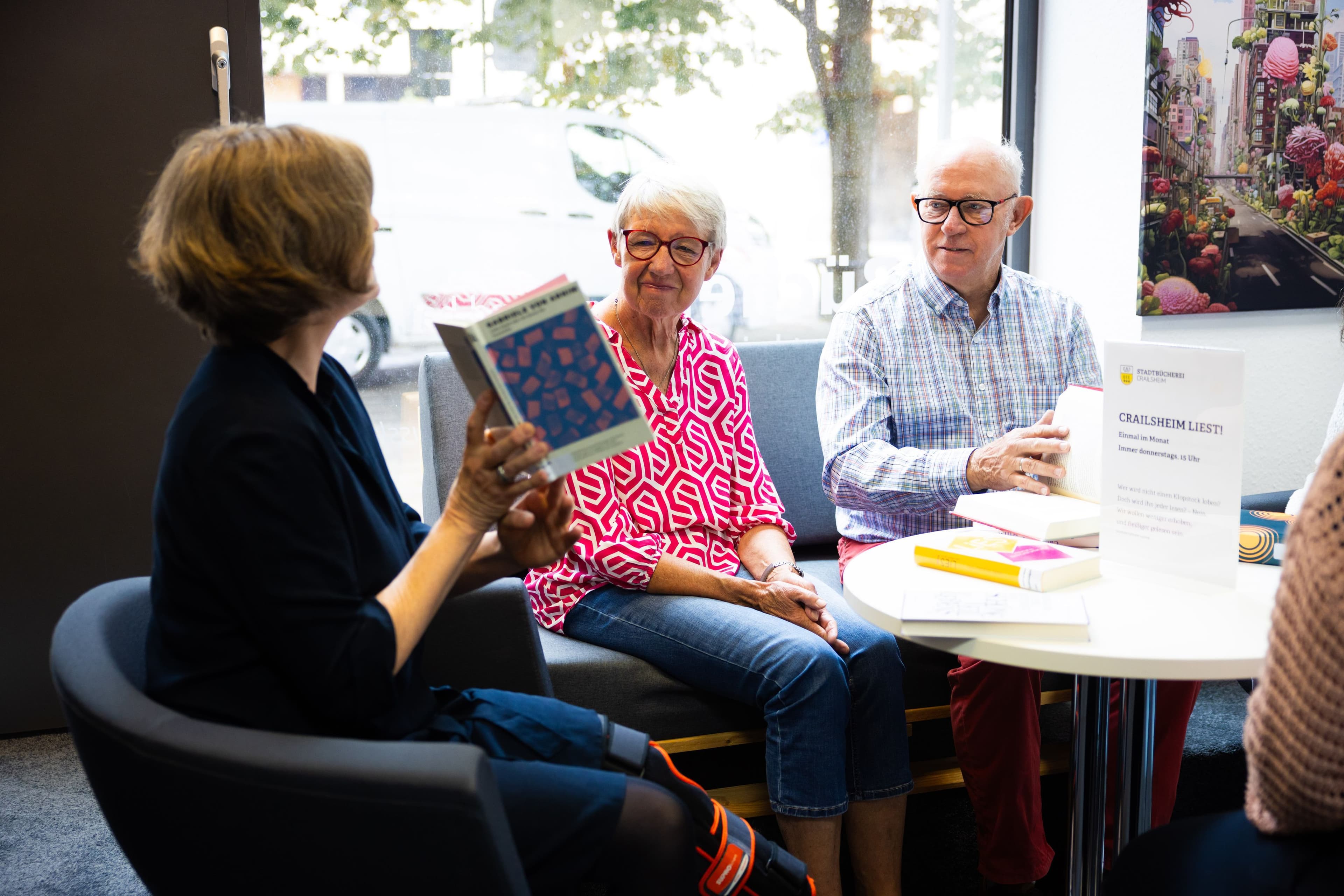 Offener Lesetreff 'Crailsheim liest!' lädt Bücherfreunde regelmäßig zum Austausch ein.