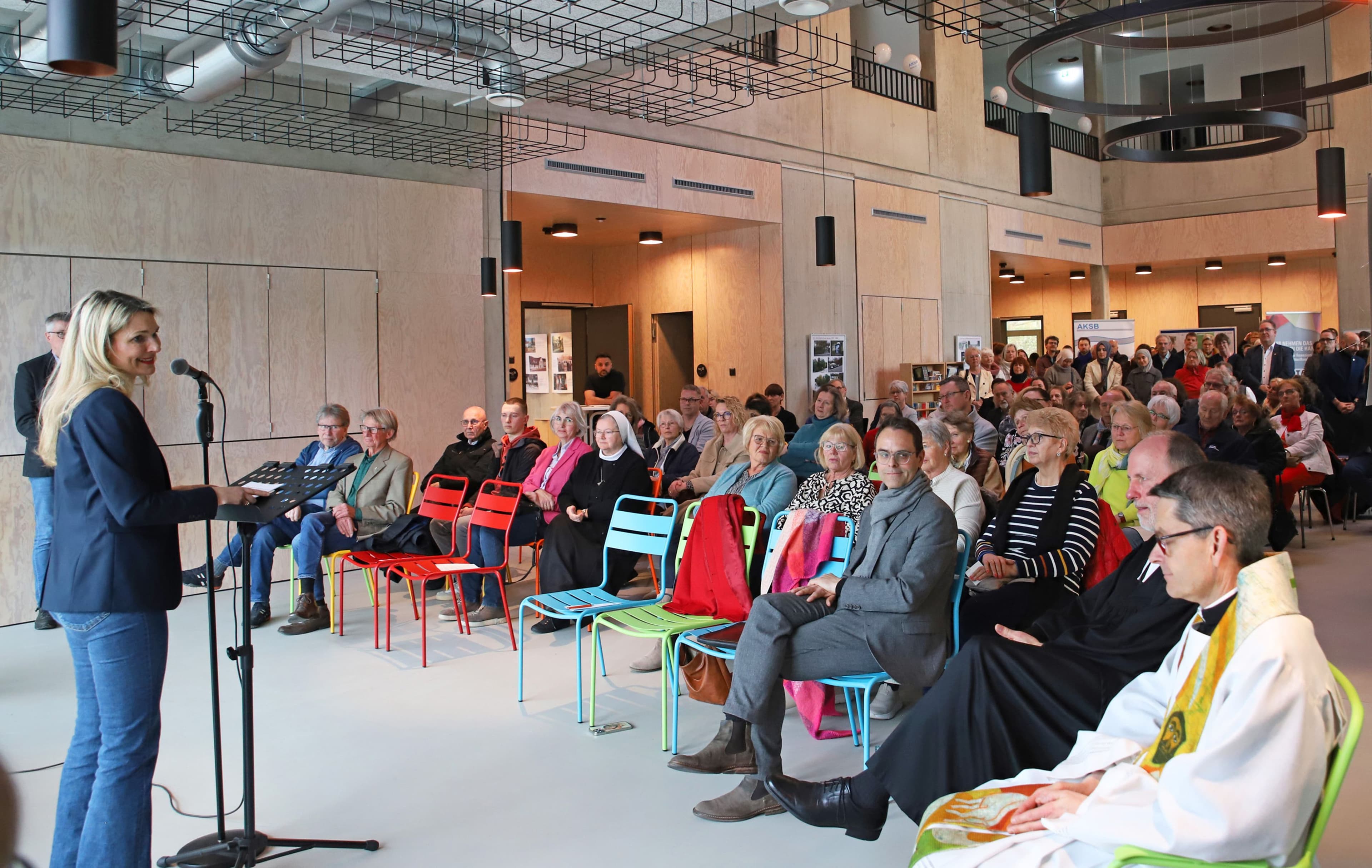 Waldtal feiert sein neues Nachbarschaftszentrum | Symbolbild
