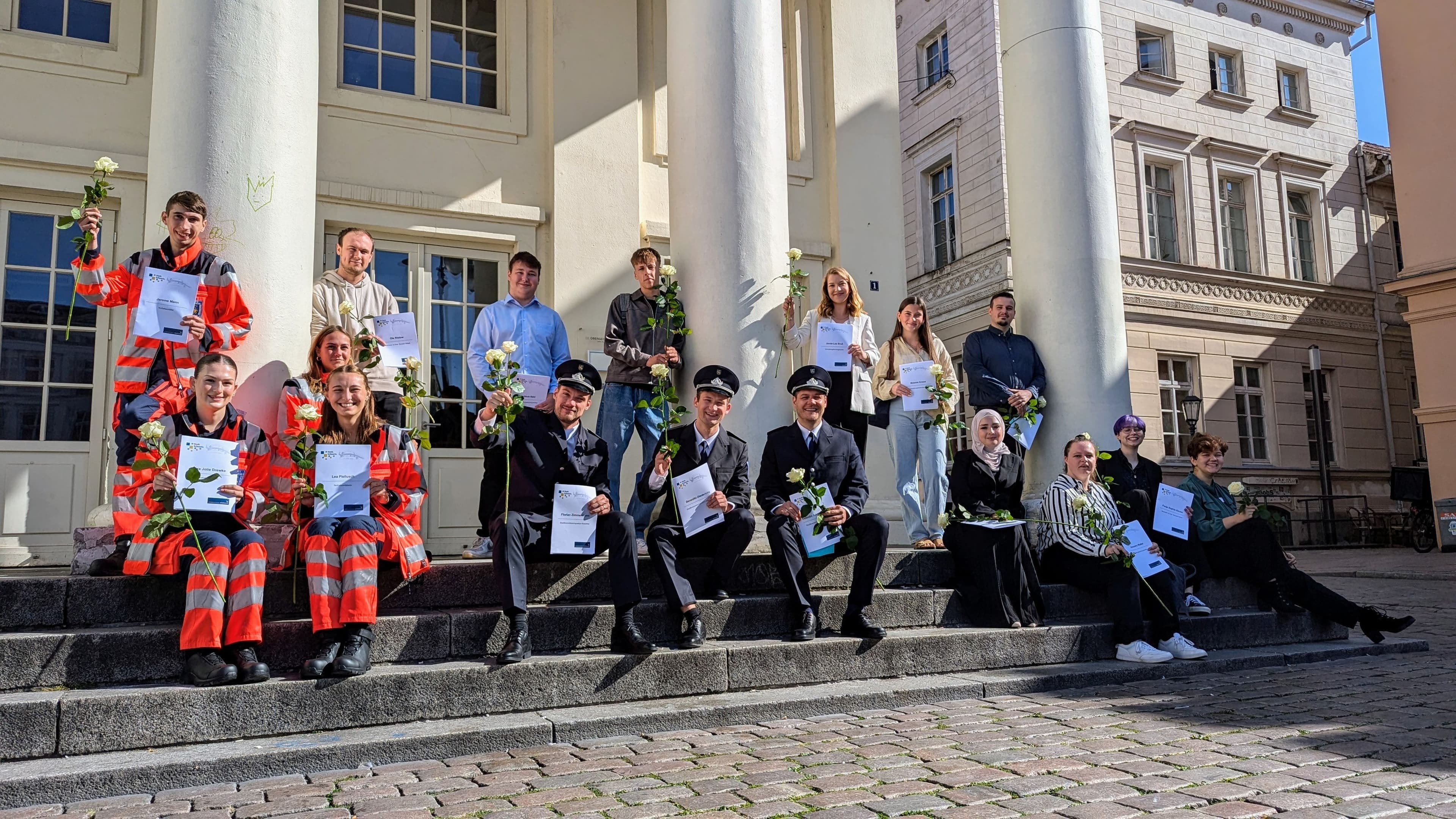 Neue Talente für die Stadtverwaltung Schwerin: 21 Nachwuchskräfte starten ihre Ausbildung | Symbolbild