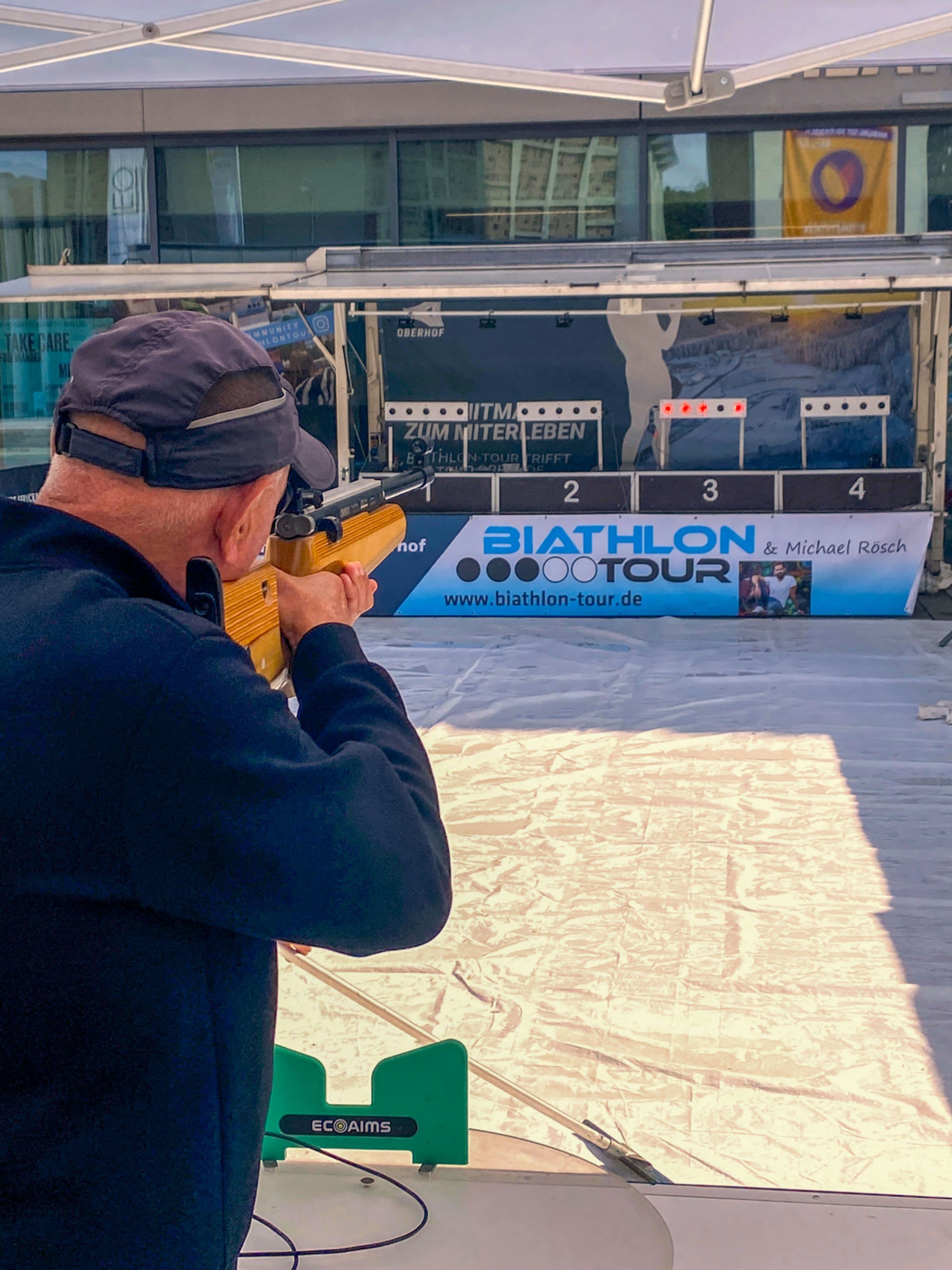 Biathlon ohne Schnee begeistert Marburg | Symbolbild