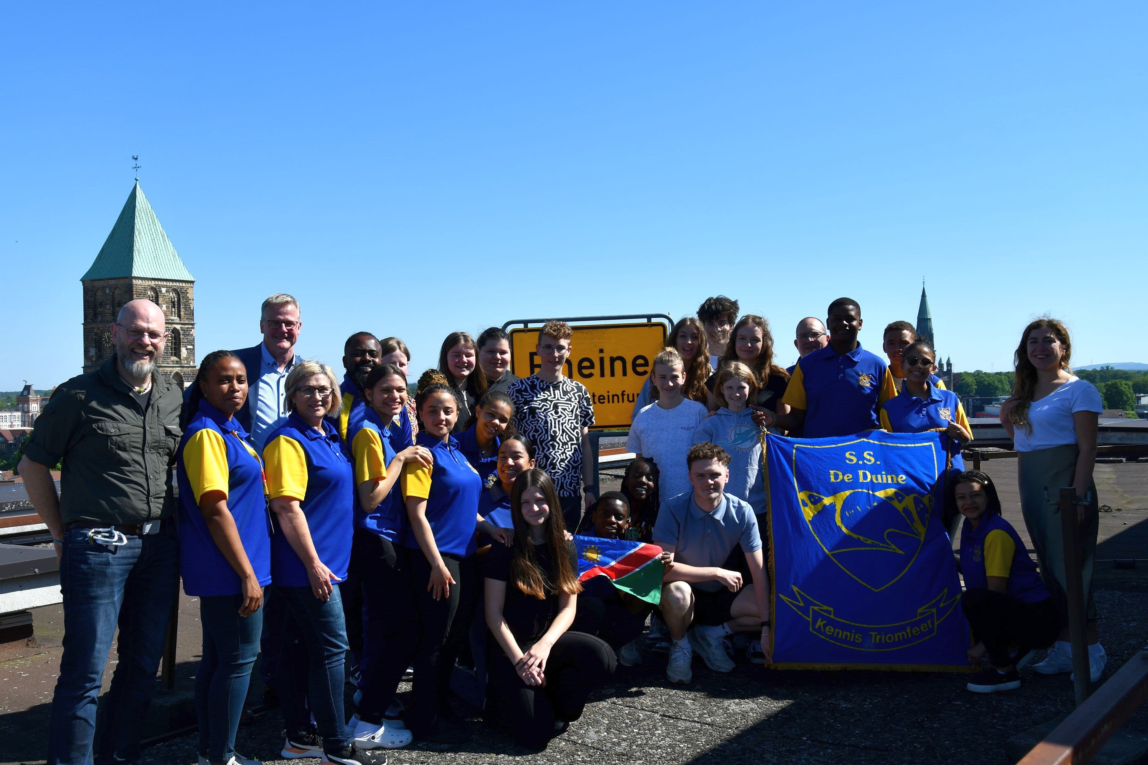 Eröffnung des Grünauer Kultursommers am 15. Juni in der Pauluskirche mit dem Musiktheaterprojekt 'Guckt mal über´n Tellerrand' - Ein Musical vom Wünschen, Haben und Teilen von Kurt Enßle.